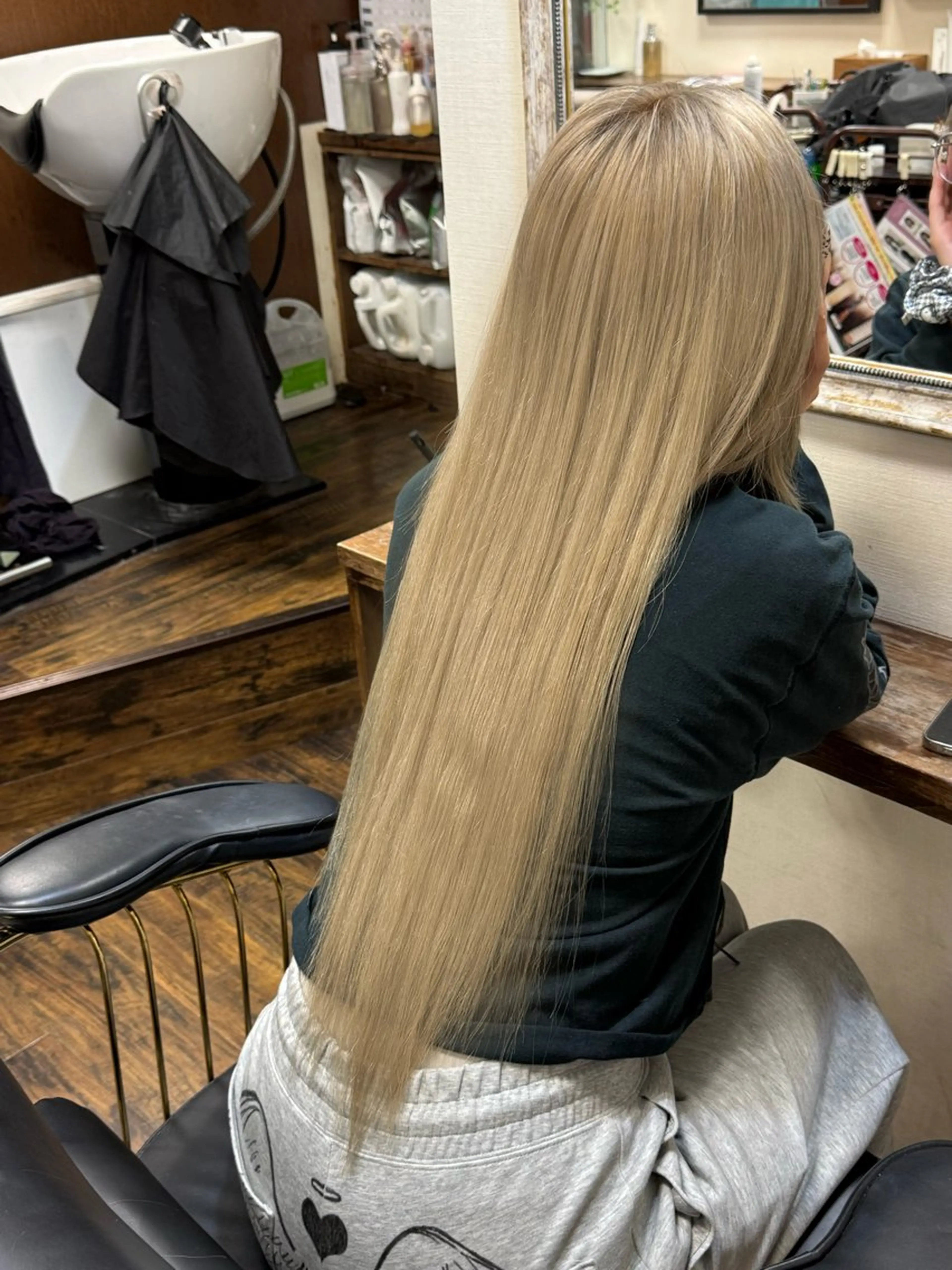 【ハイトーンロング‼️】ダブルカラー✖️プルエクステで理想のブロンドロングに✨️の写真