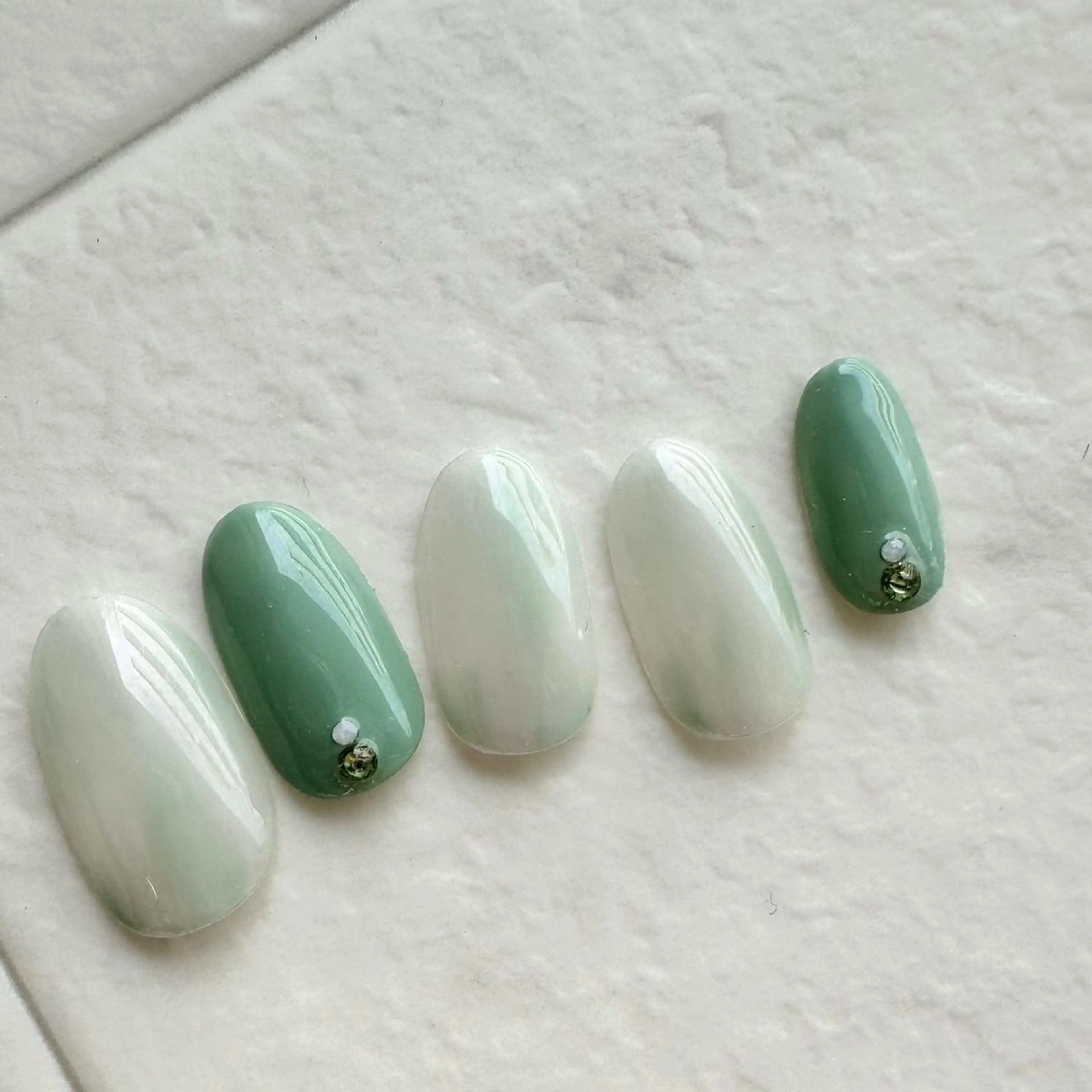 ネイル ⭐︎休業中の練習⭐︎ JNA認定講師髙橋のネイルデザイン