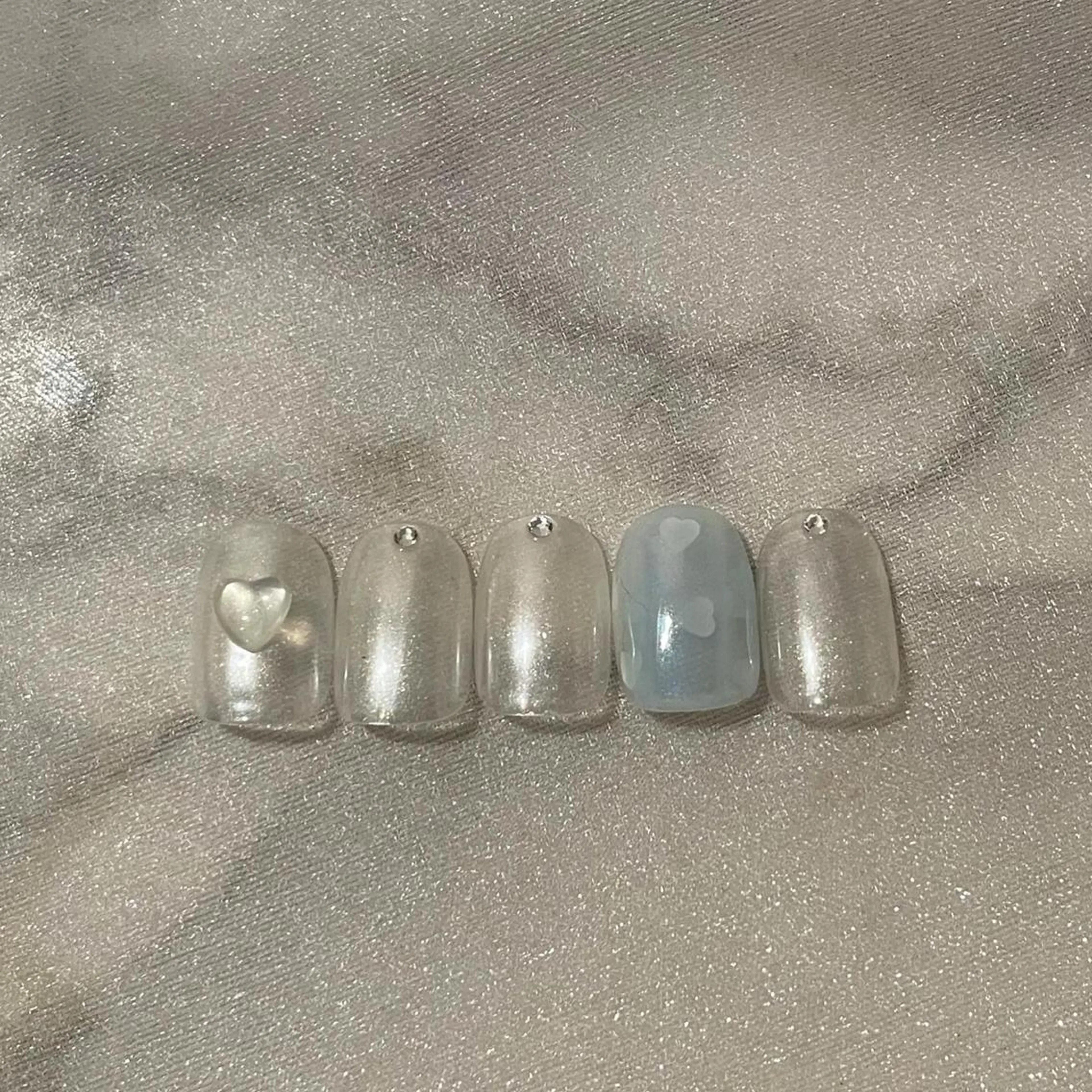 ネイル フレンチネイル ガーリー ハート 氷ネイル・うるうるネイル 韓国ネイル ハンドネイル ハンドケア lylynail YUUKAのネイルデザイン