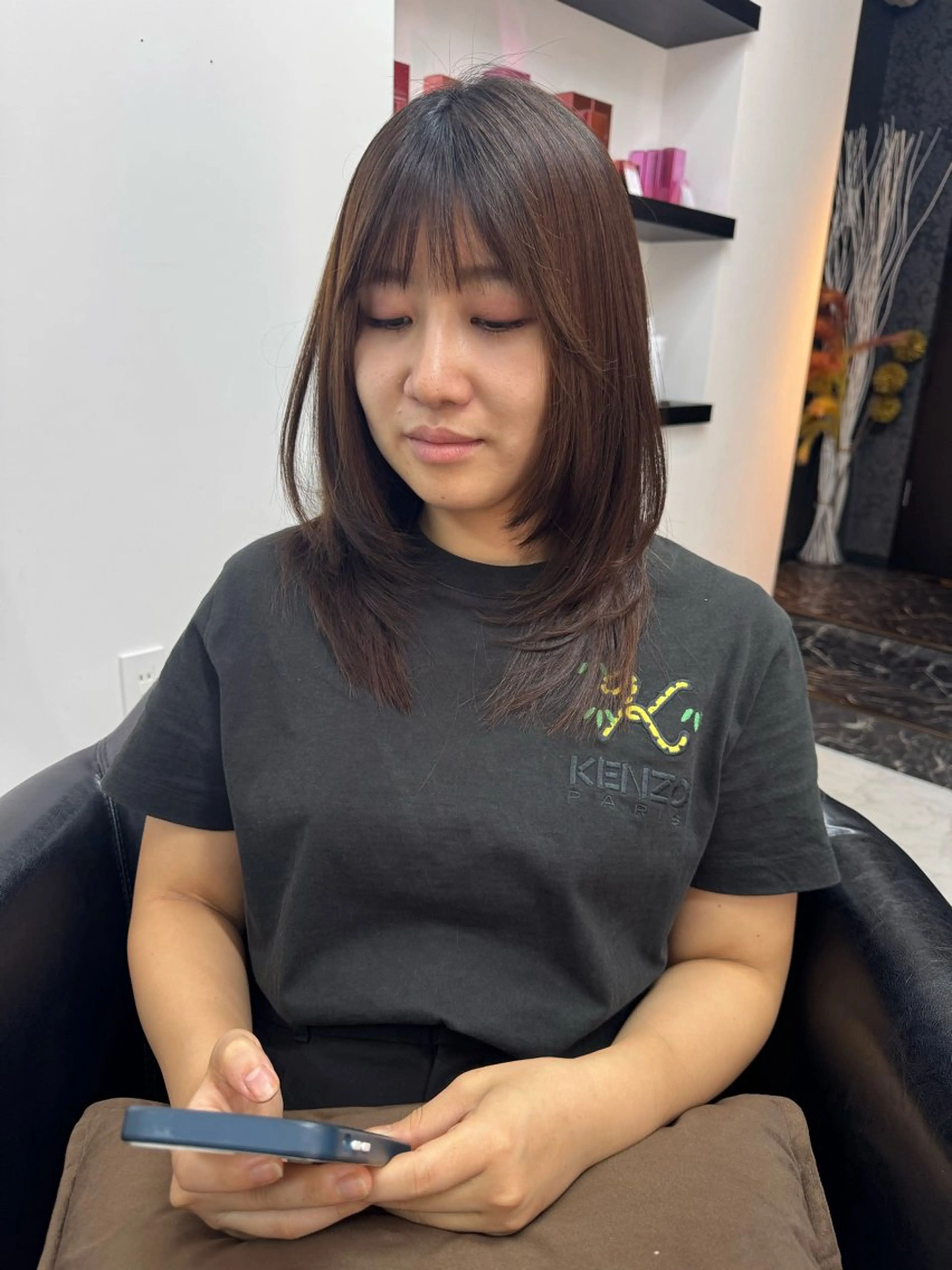 ミディアム ミディアムレイヤー レイヤーカット 櫻井 桃子のヘアスタイル