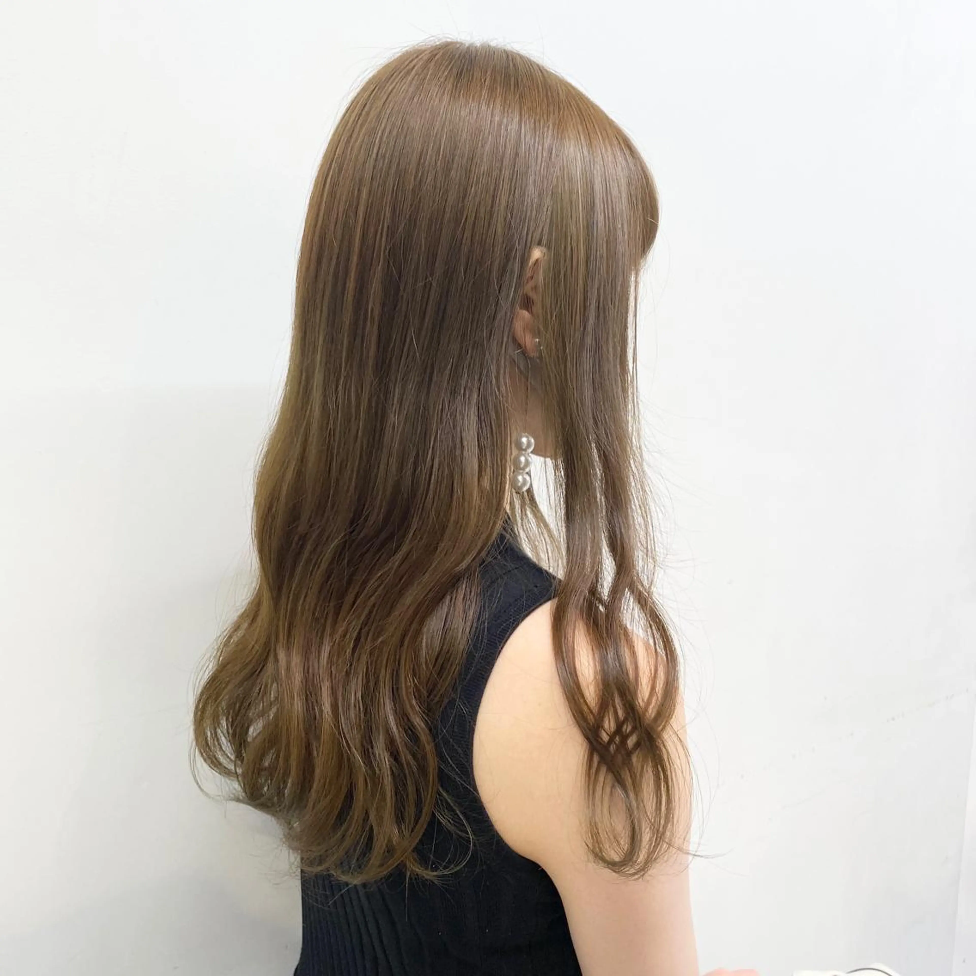 ロング カラー ヘアアレンジ ブリーチ ブリーチなしカラー 🌷FUKA🌷 まろやかハイトーンのヘアスタイル