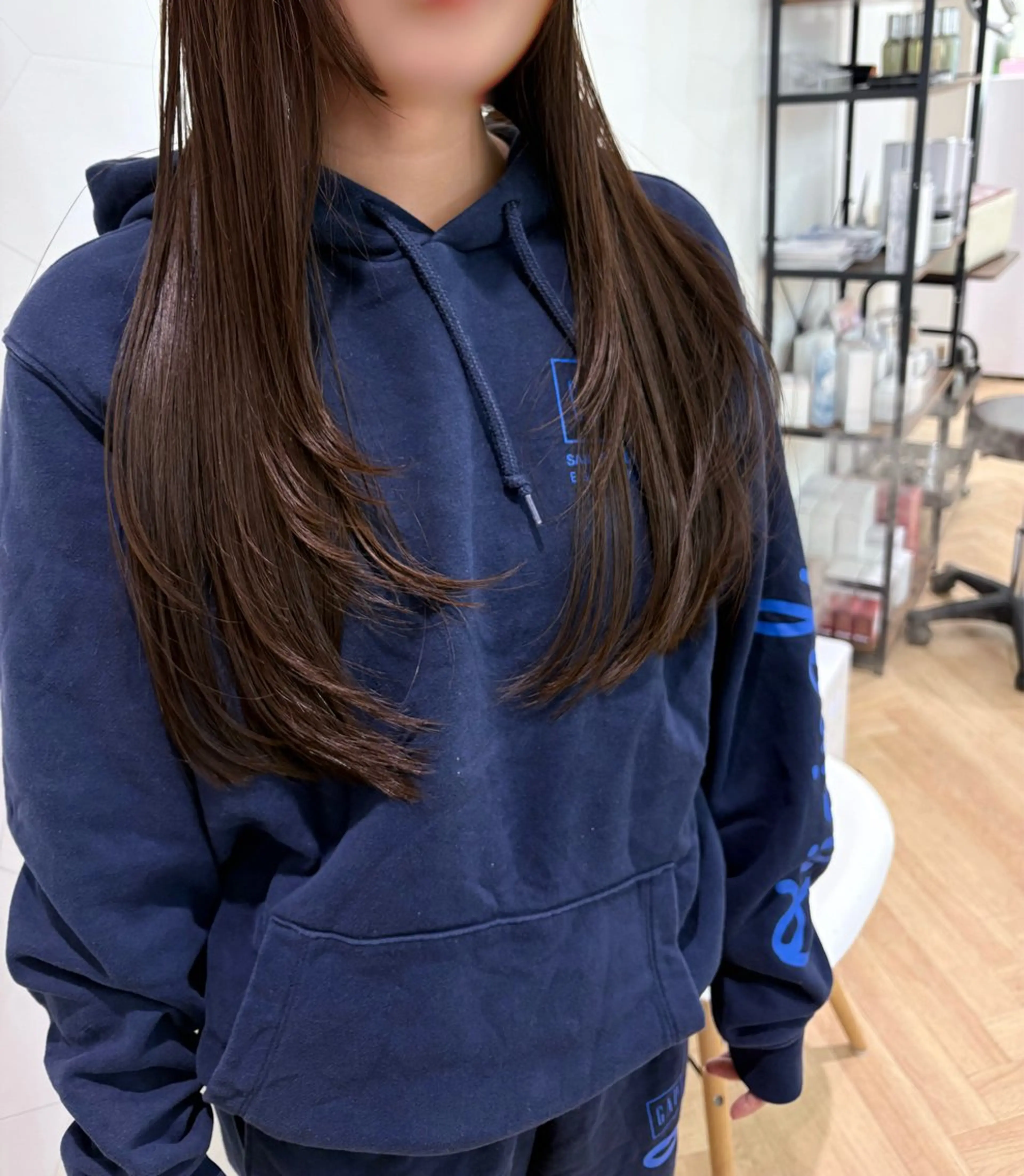 ロング レイヤーカット カット 河野 穂香のヘアスタイル