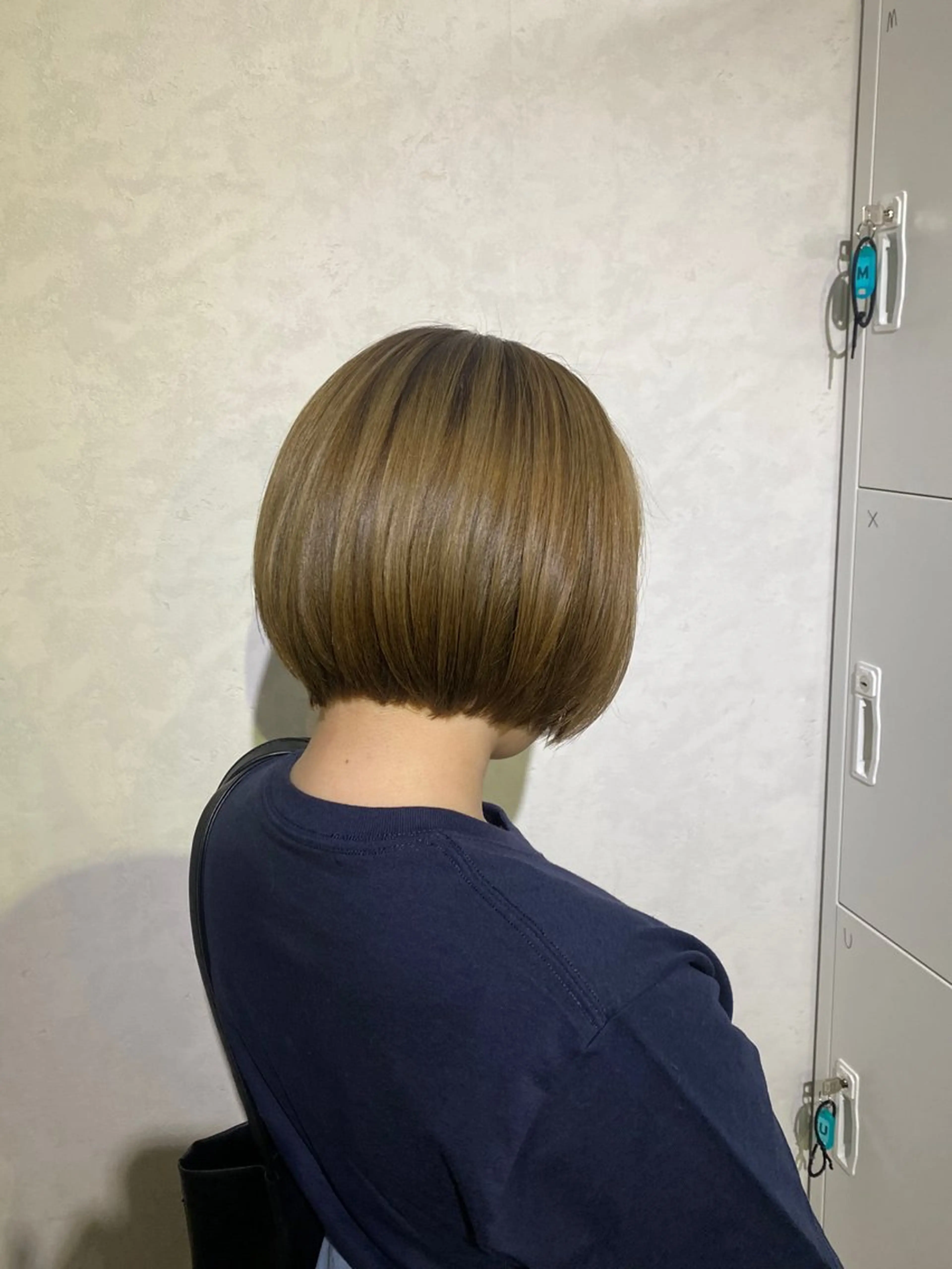 ショート カラー ブリーチカラーと、髪 質改善。HARUKAのヘアスタイル