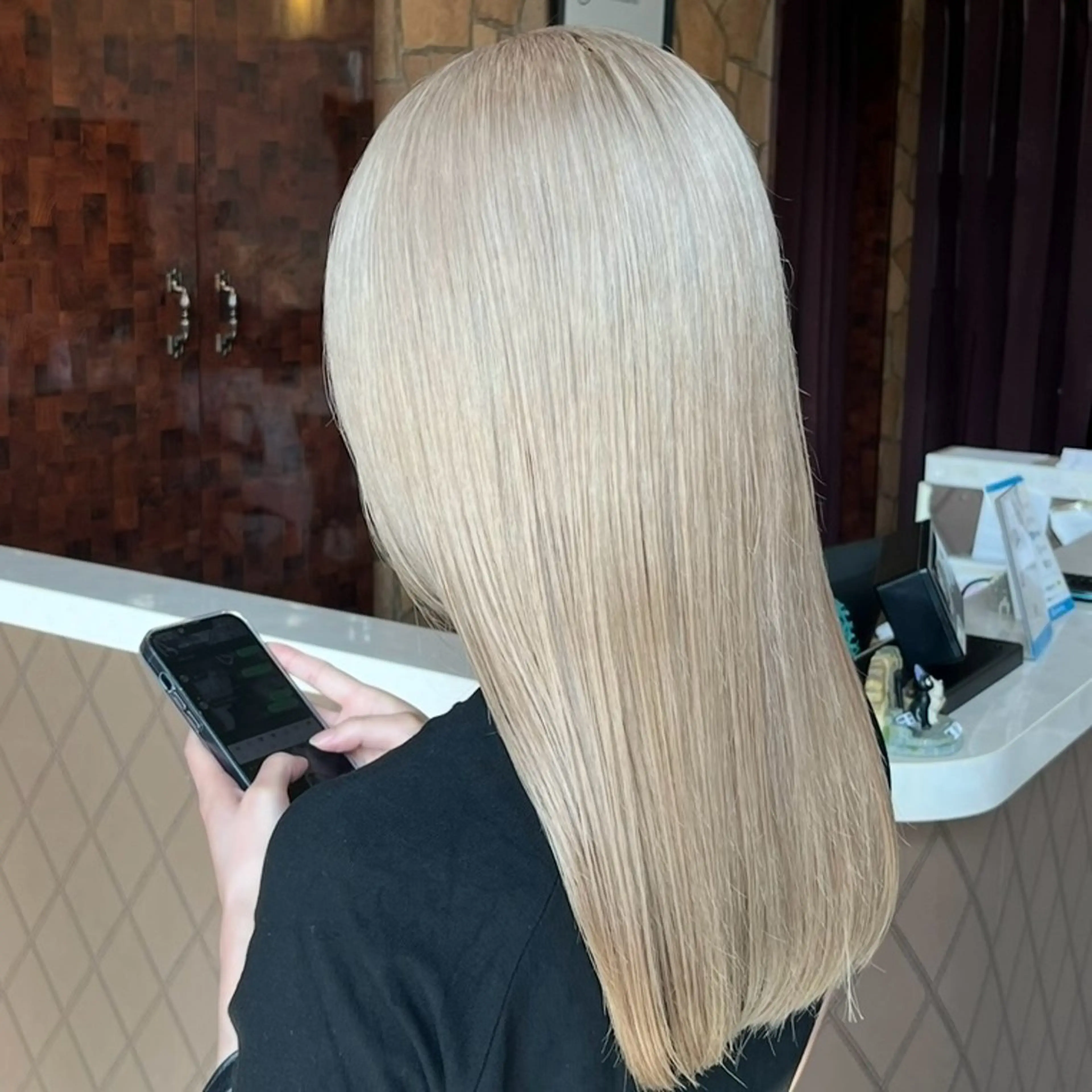 ロング カラー ヘアカラー うるツヤ髪ハイトーン /けーすけのヘアスタイル