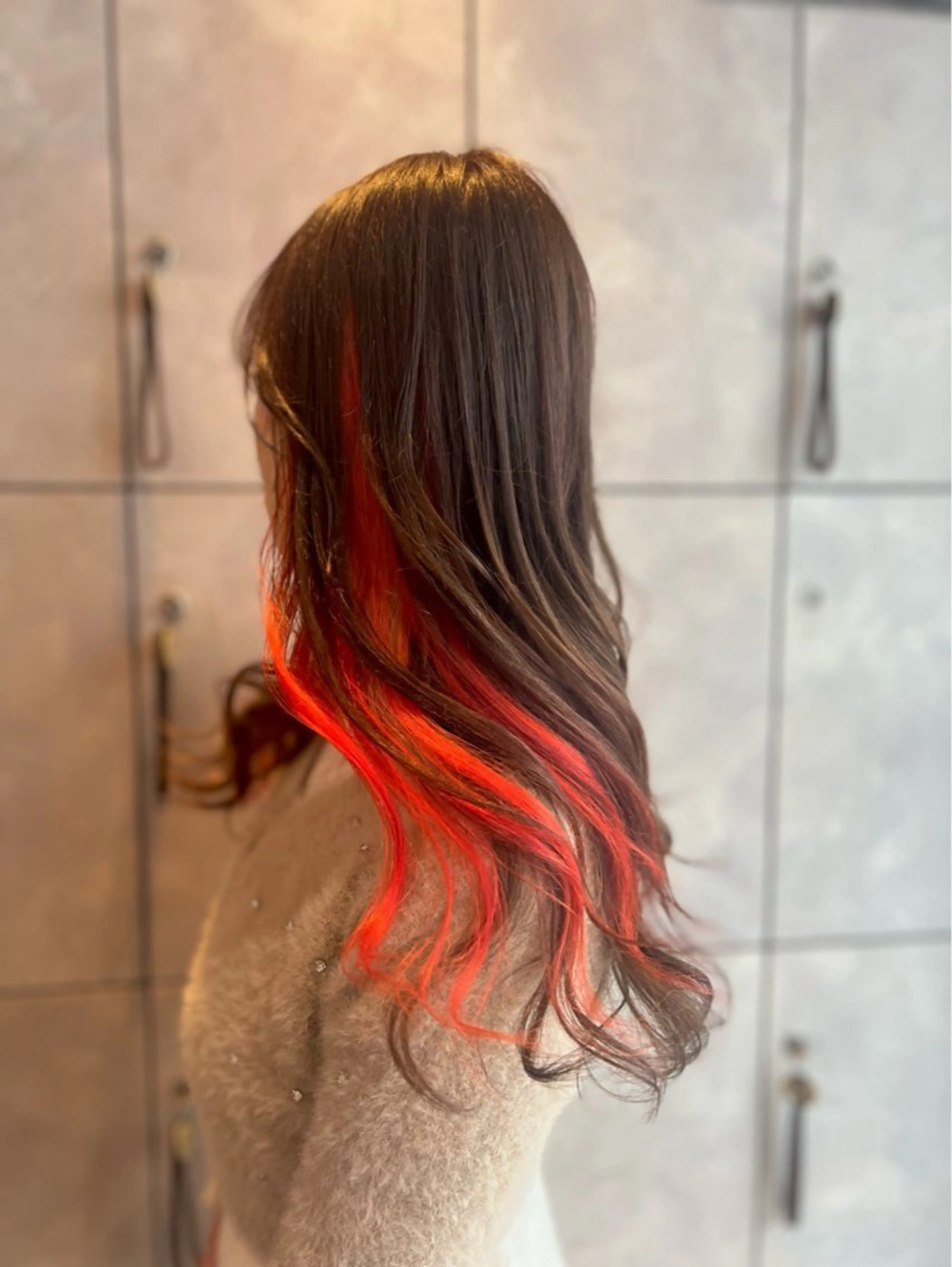 ロング カラー ヘアカラー トリートメント ヘッドスパ ヘアセット 🌈インナーカラー ‘ショウマ’🌈のヘアスタイル