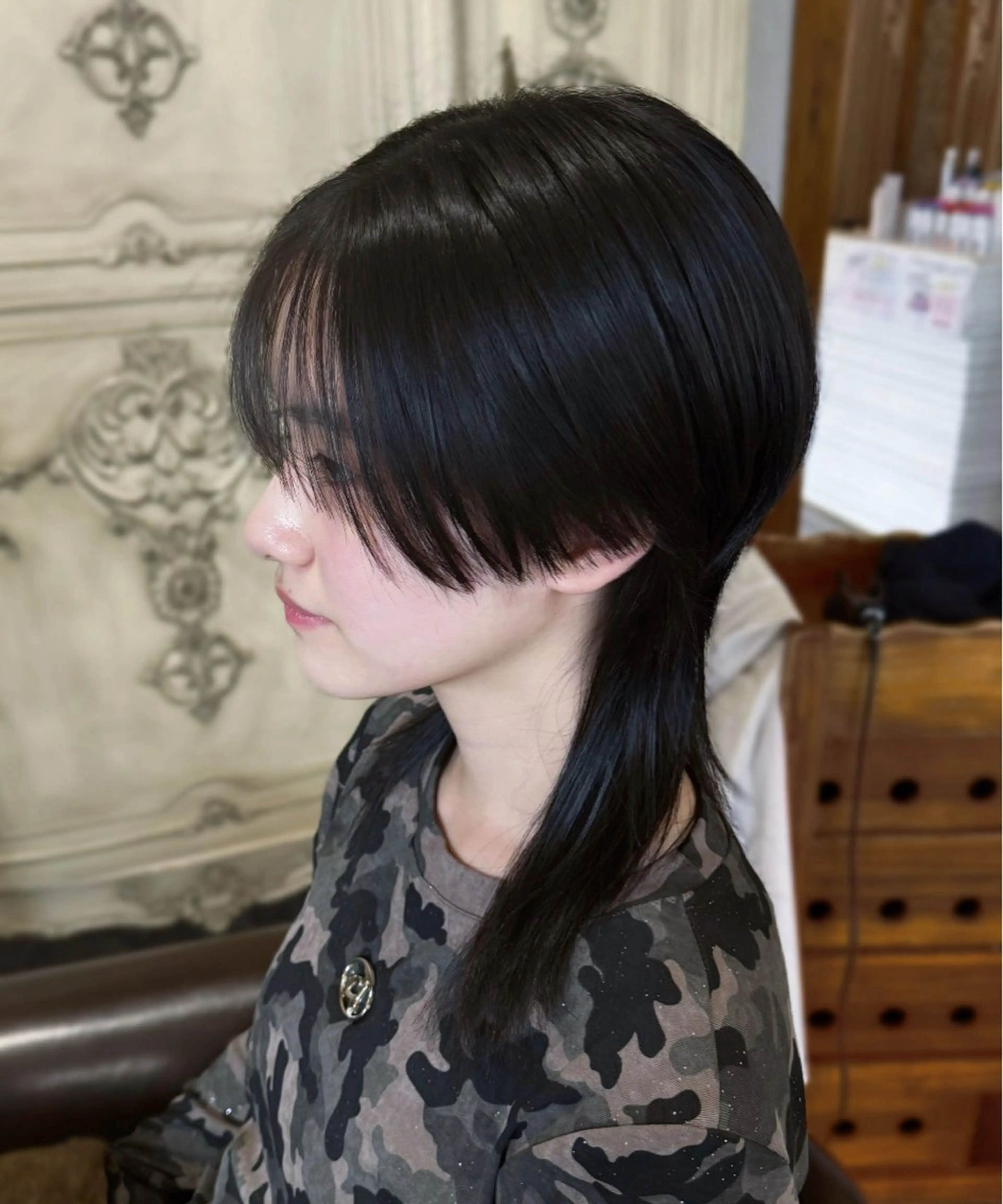 セミロング ウルフカット カット 鈴木 彩女のヘアスタイル