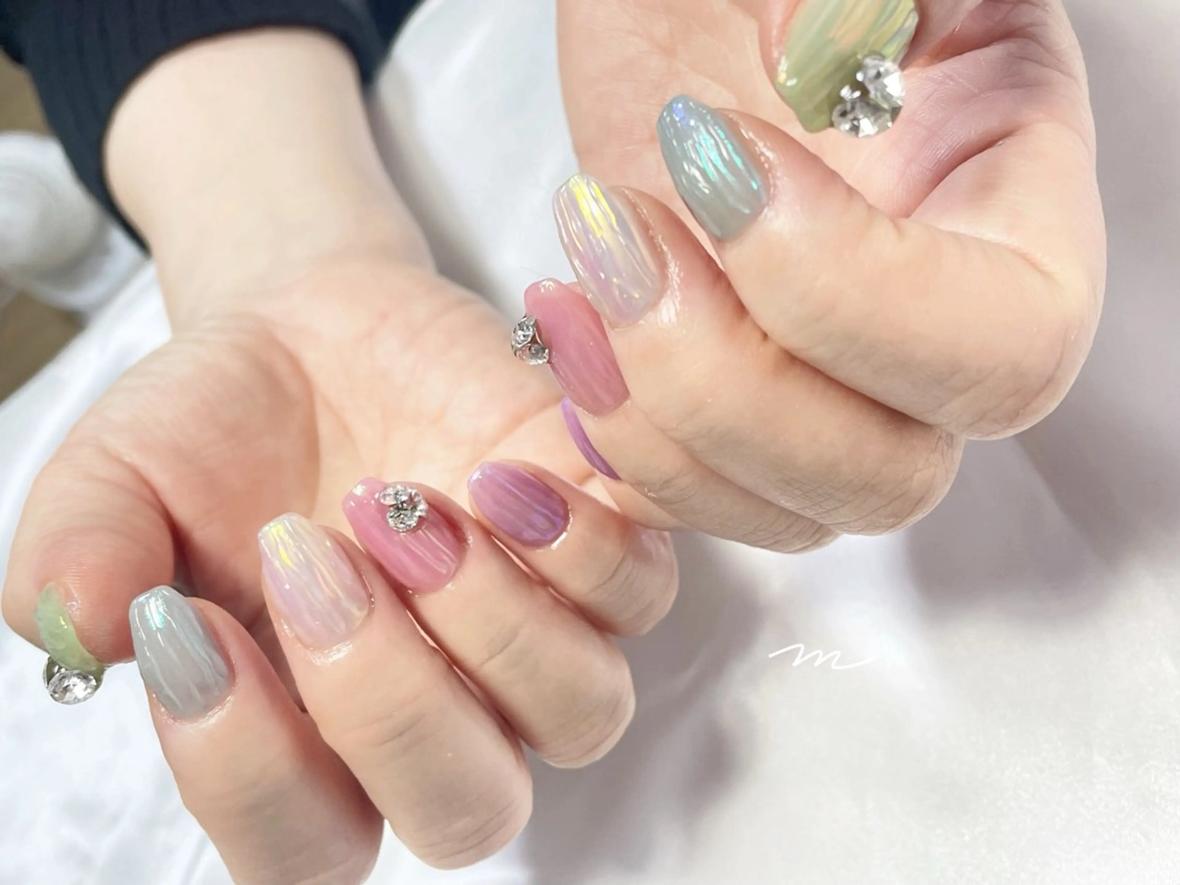 ネイル ストーンネイル ハンドネイル Mare nailのネイルデザイン