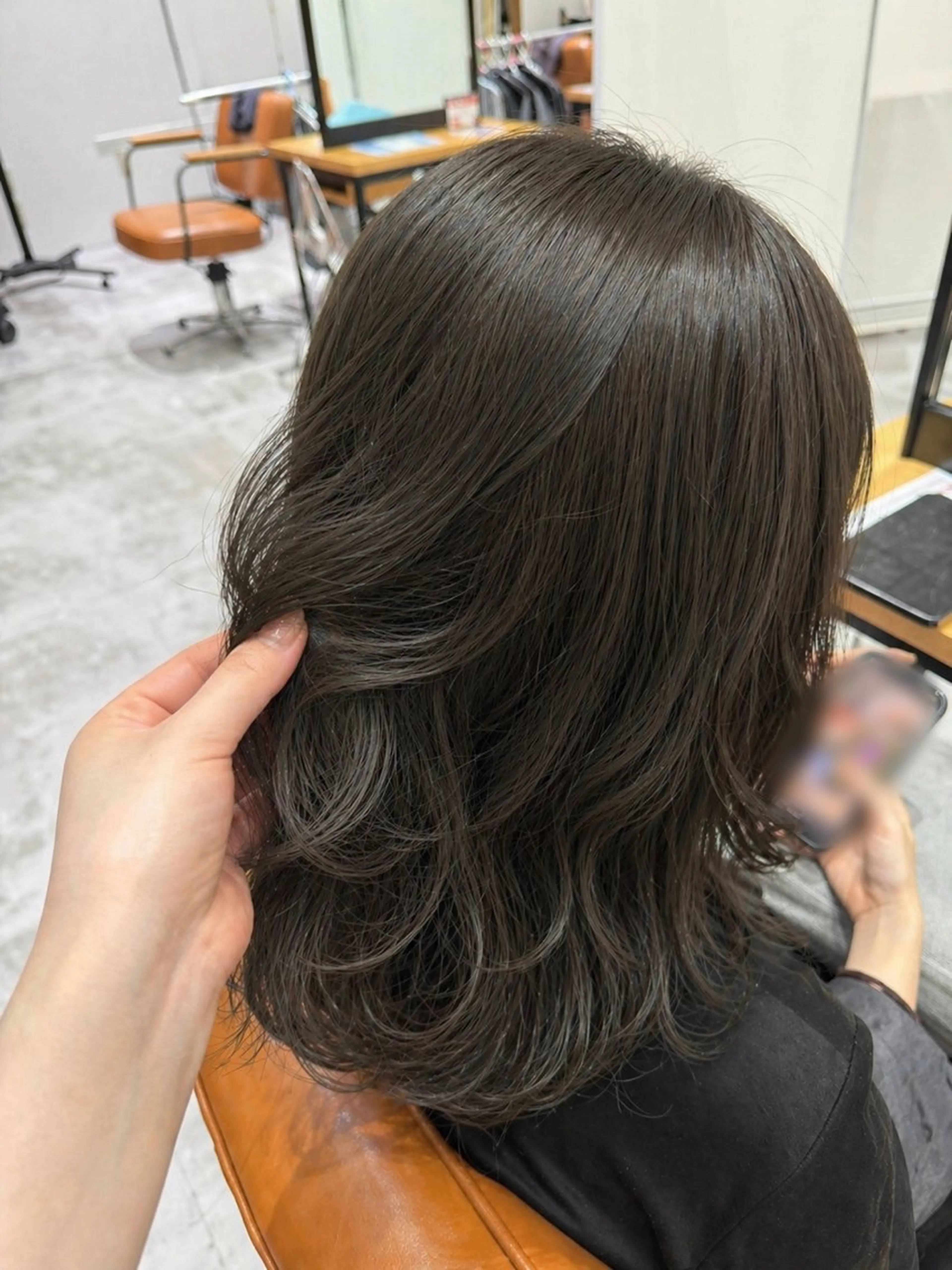 カラー オリーブカラー 💟艶カラー・トリー トメント/リサ🤍のヘアスタイル