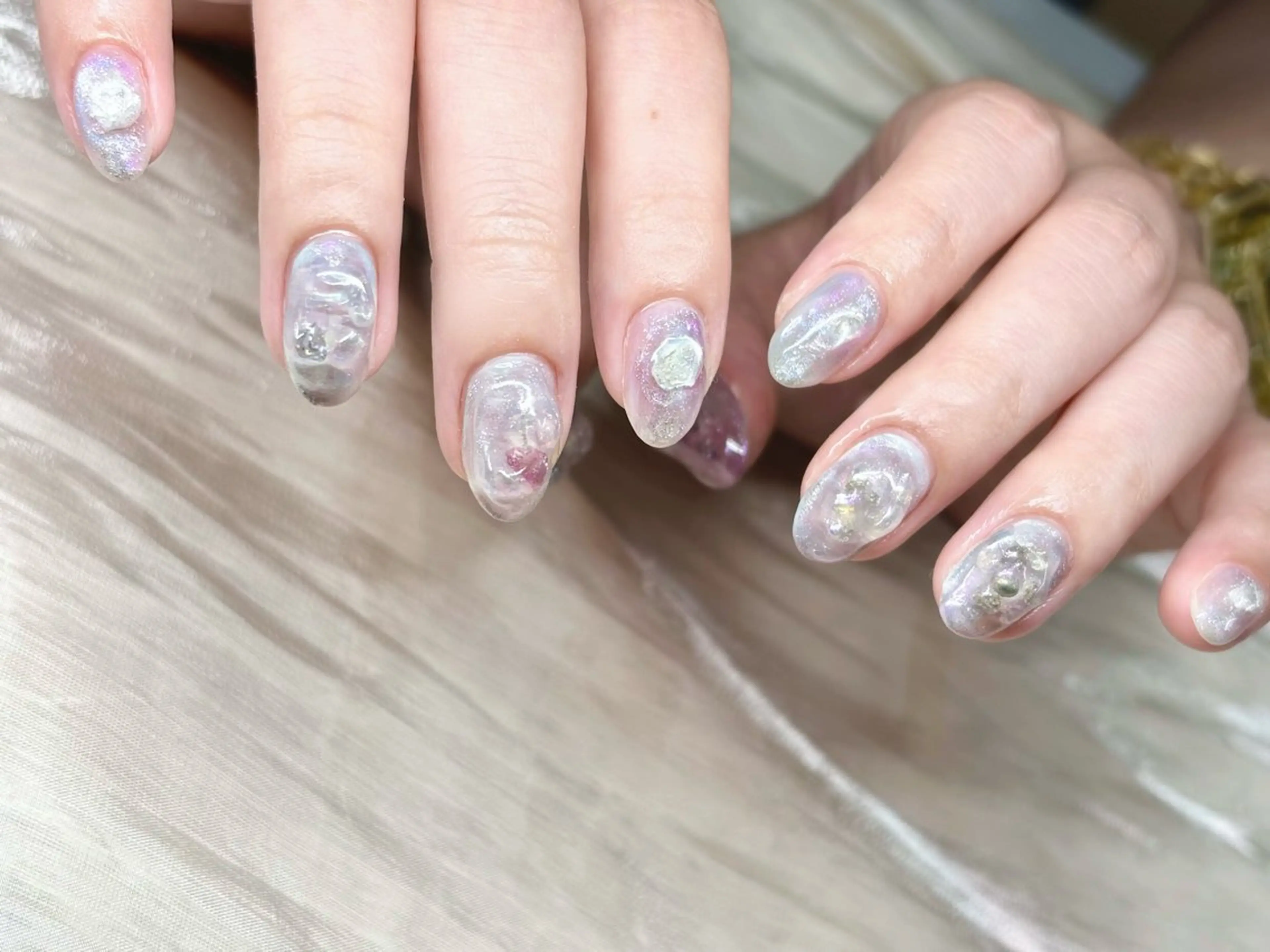 ネイル ニュアンスネイル ETE LUNA NAILのネイルデザイン