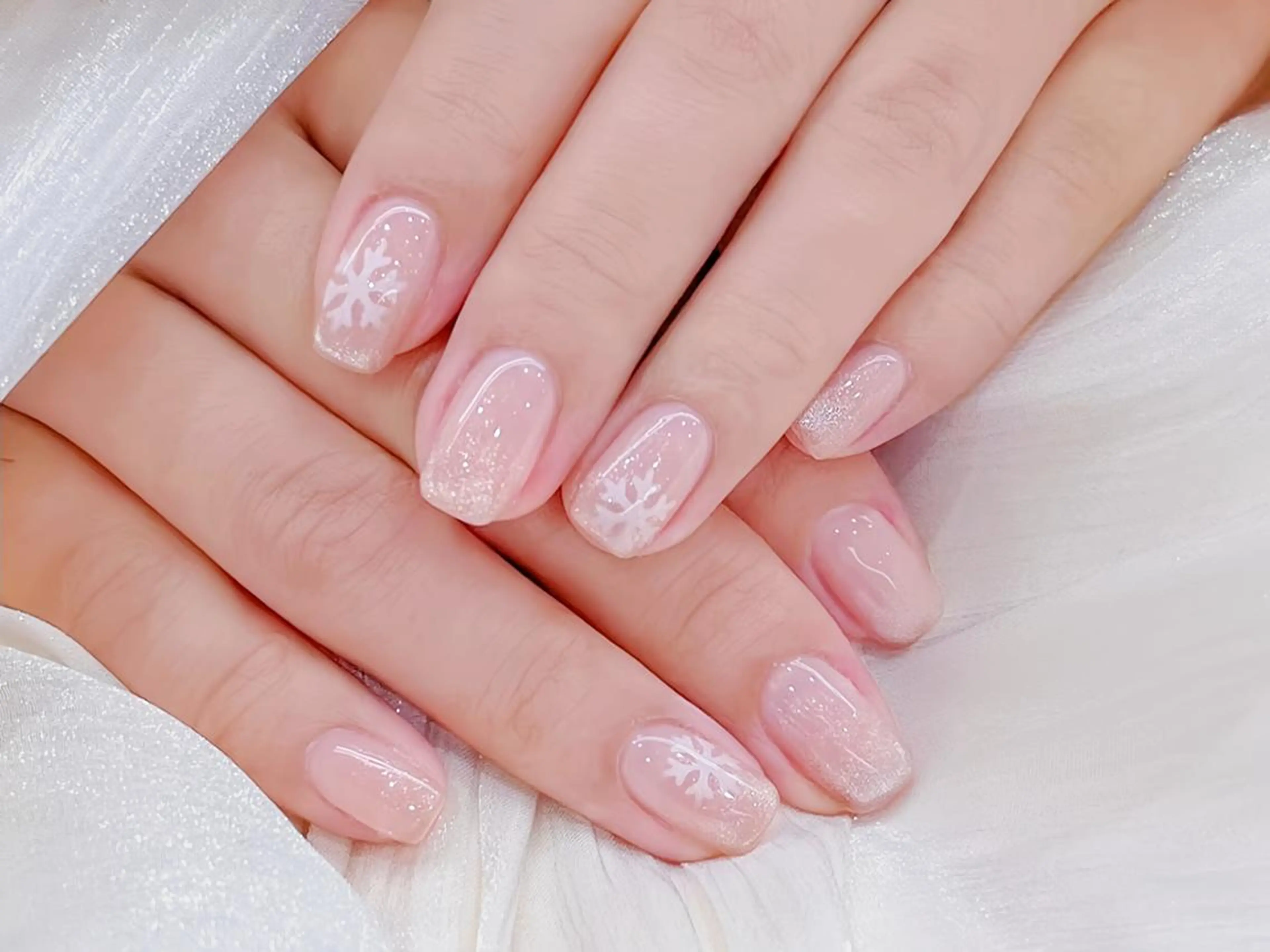 ネイル ハンドネイル ハンドケア H3 Nail Tsuki🦋💙のネイルデザイン
