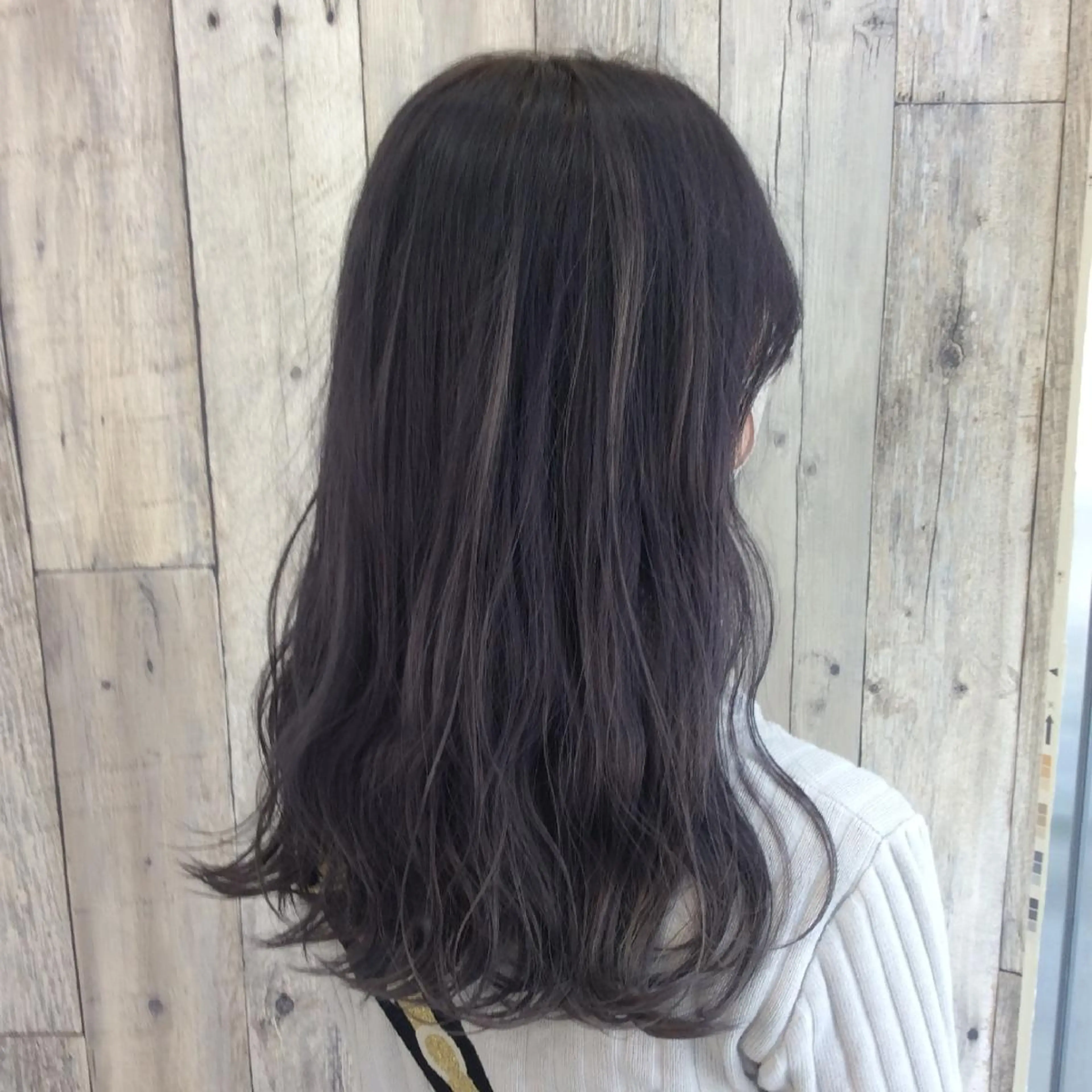 セミロング カラー グレージュ ハイライトカラー ハイライト カット ヘアカラー トリートメント sato shoheiのヘアスタイル