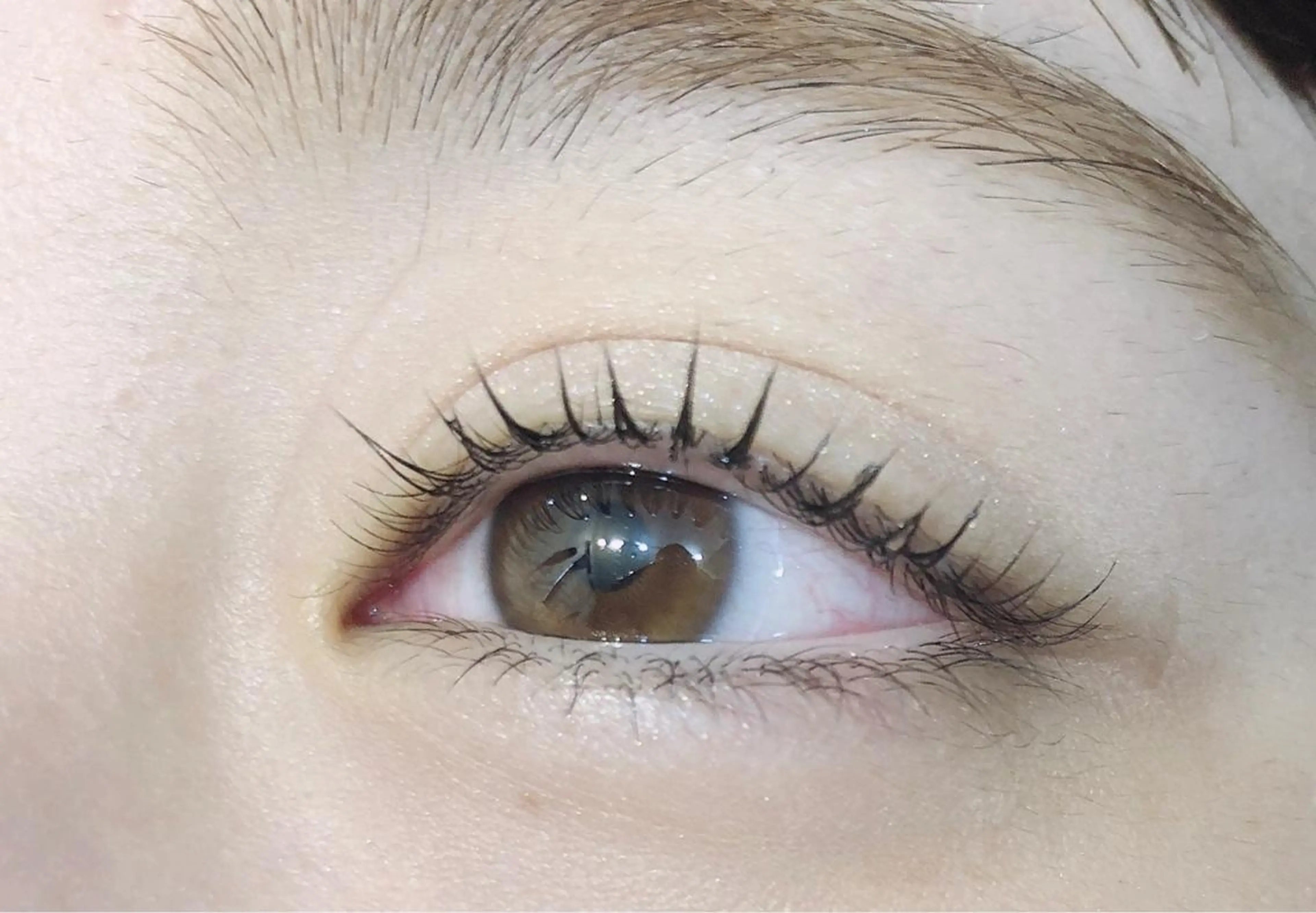 マツエク・マツパ CURE 朱梨のネイルデザイン