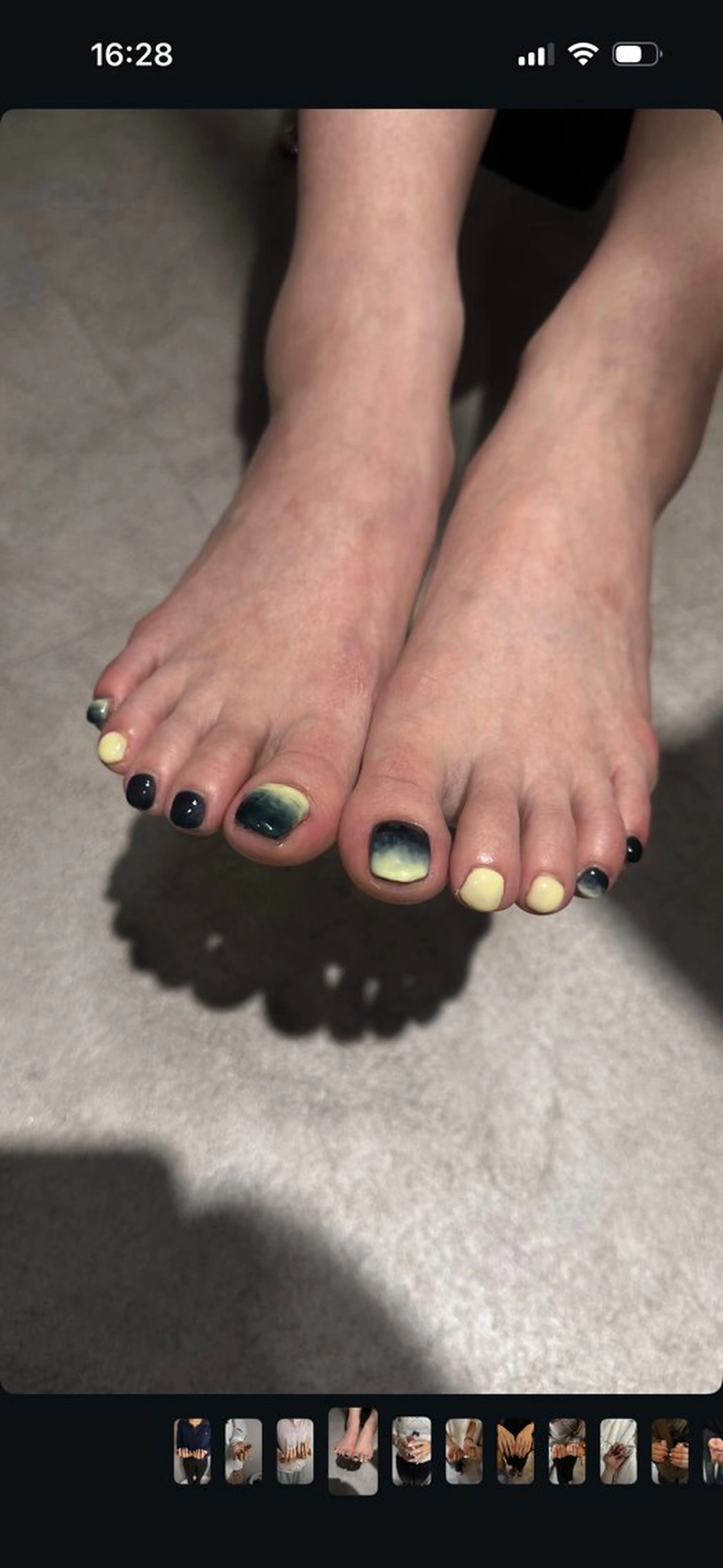 ネイル フットネイル しおん🎶｜ひと 癖ニュアンス｜個性派のネイルデザイン