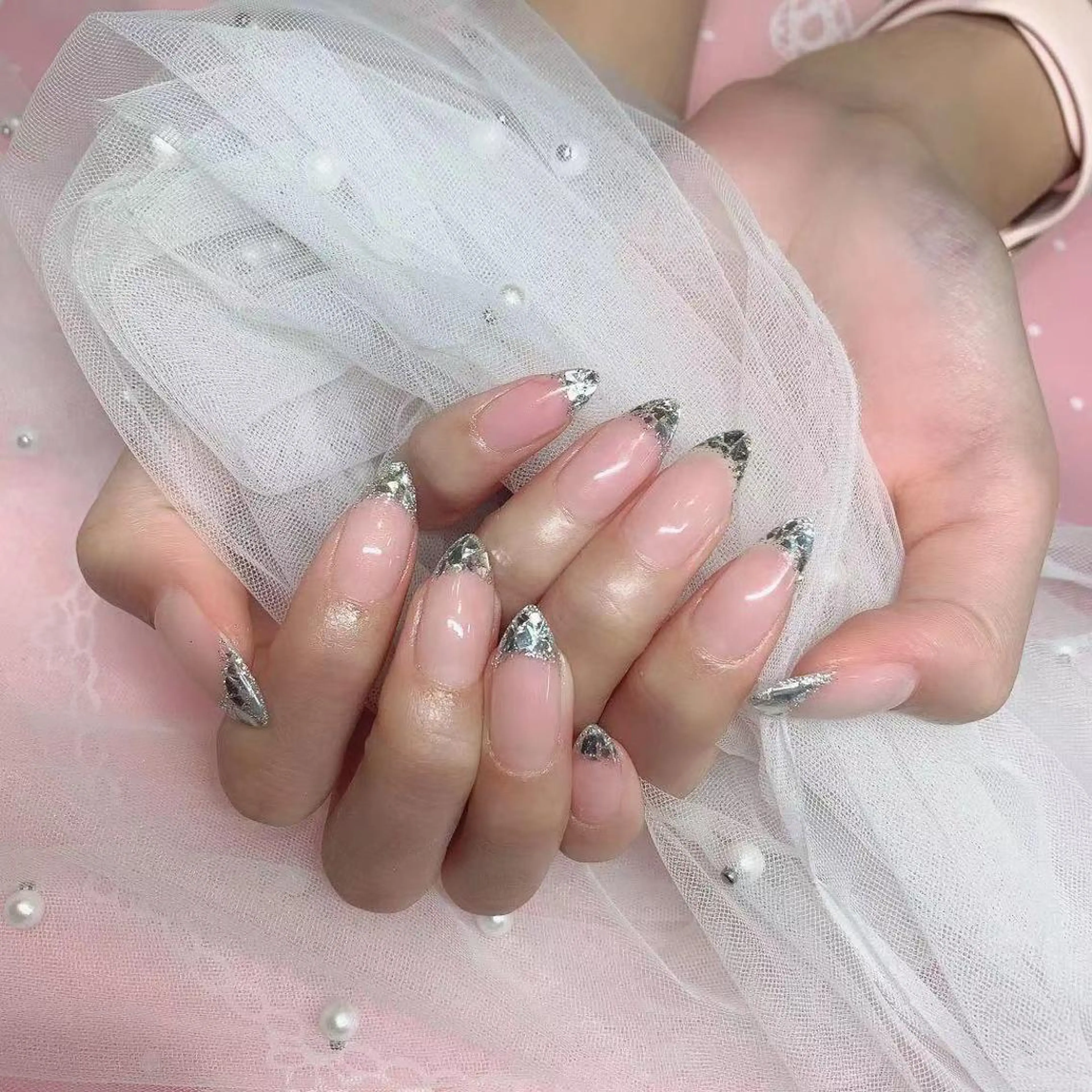 ネイル フレンチネイル ガラスフレンチ Nail Salon kihi大塚店のネイルデザイン