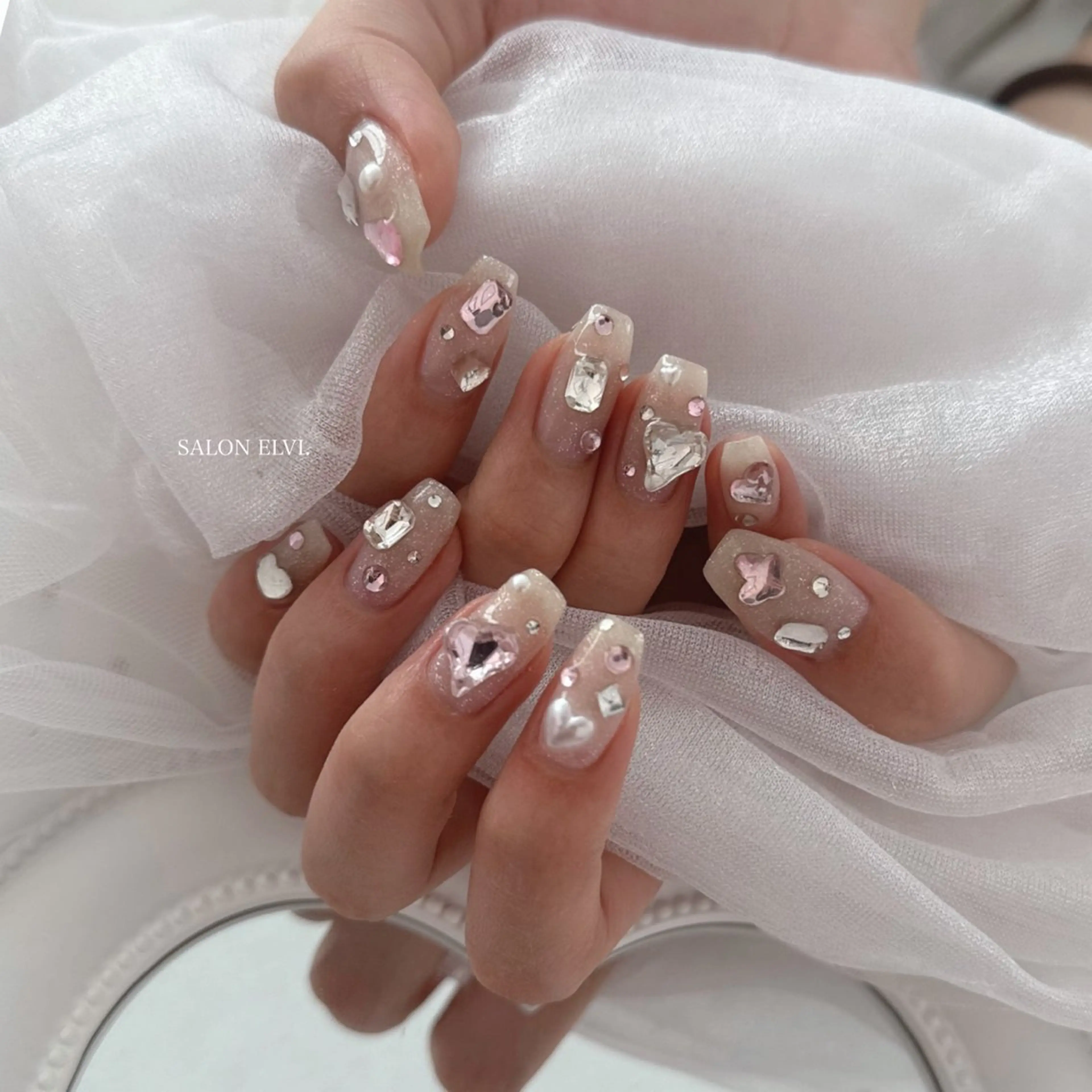 ネイル SALON ELVI.のネイルデザイン