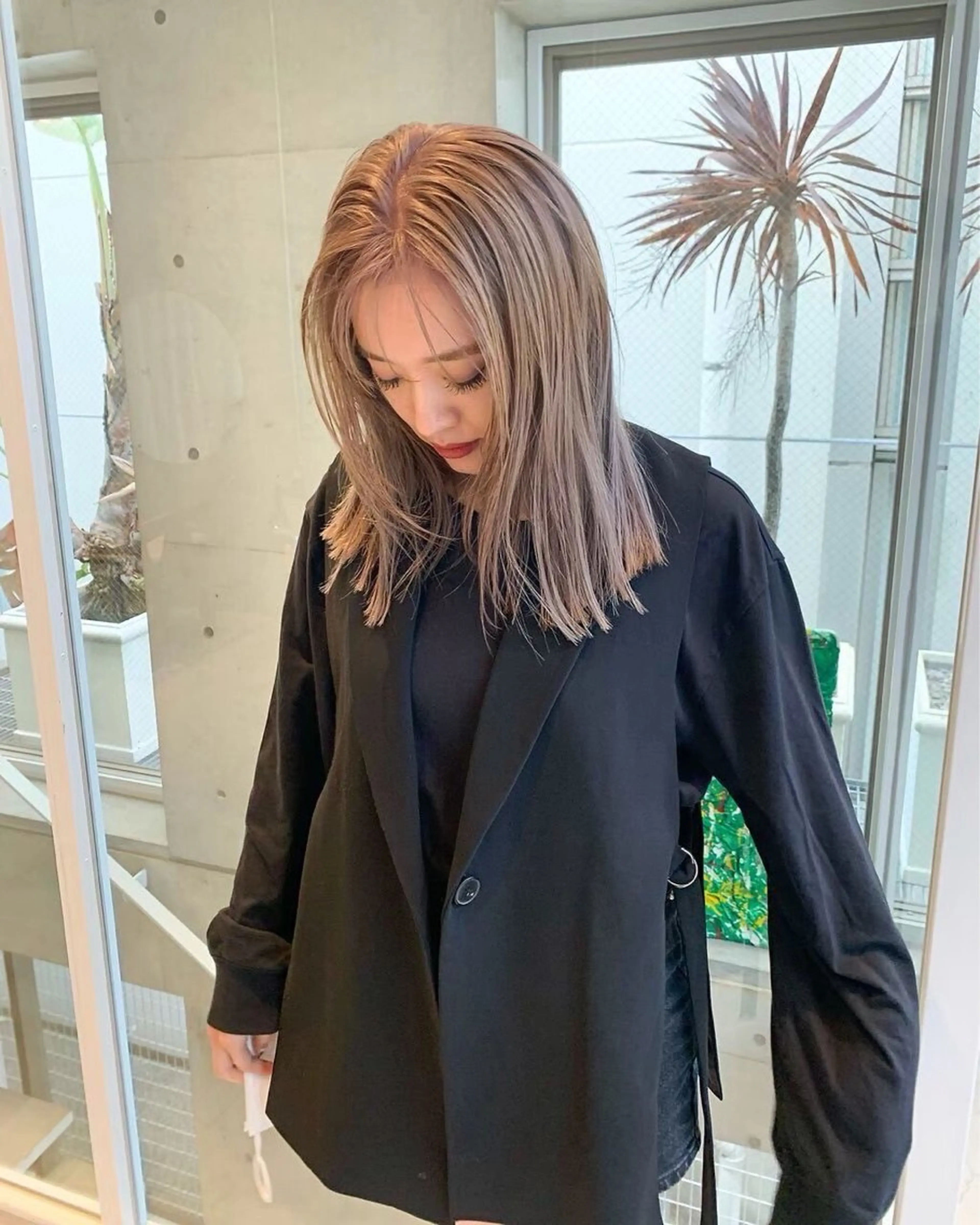 ミディアム カラー 蔭山 幸奈のヘアスタイル