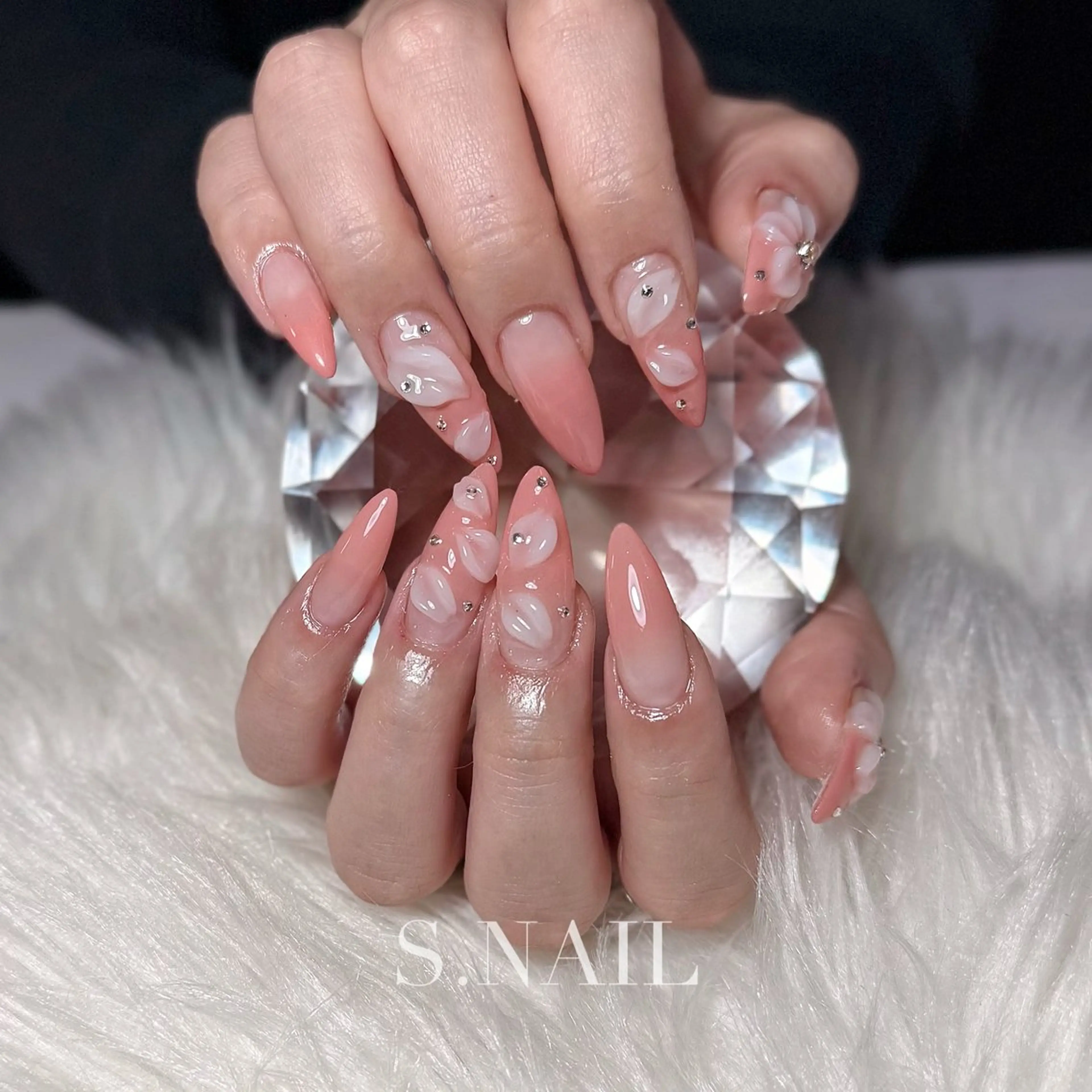 ネイル ハンドネイル S.NAIL Suuのネイルデザイン