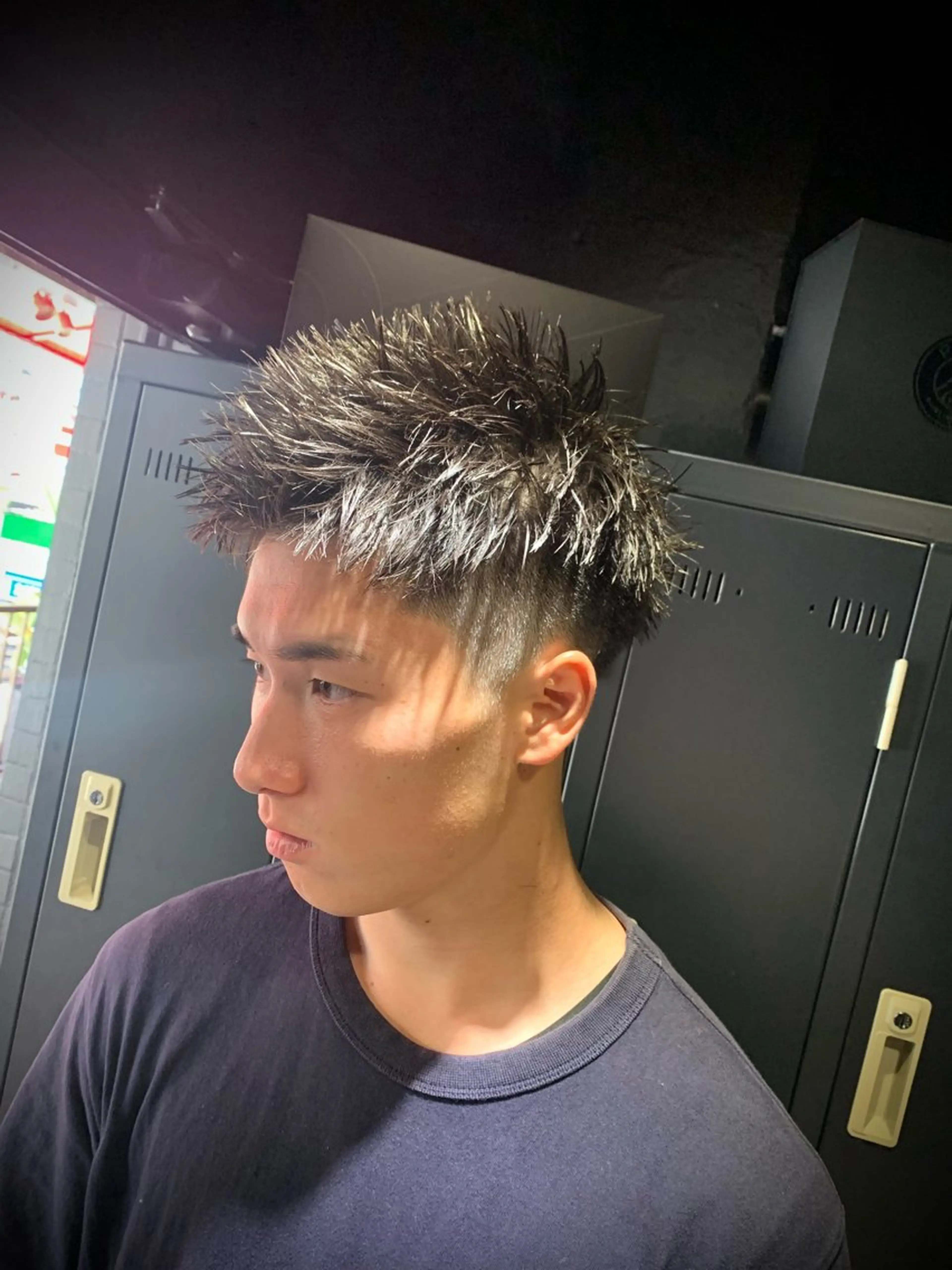 ショート メンズ スパイキーショート ショートヘア カット ヘッドスパ ヘアセット メンズパーマ/難波/ 心斎橋　室園亮佑のヘアスタイル