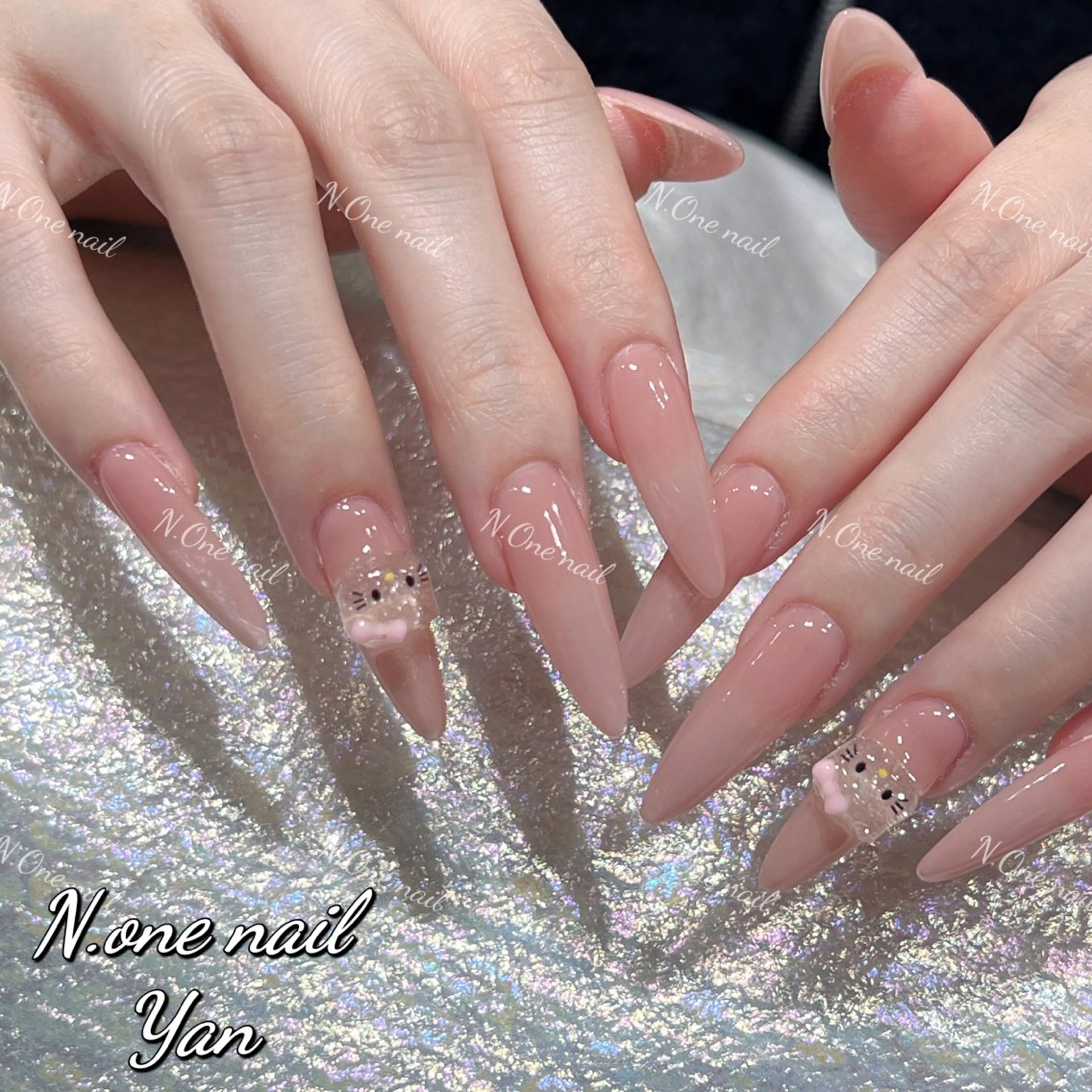 ネイル アートネイル グラデーション キラキラネイル ニュアンスネイル オフィスネイル 長いだし/スカルプ/ パラシェルN.oneのネイルデザイン