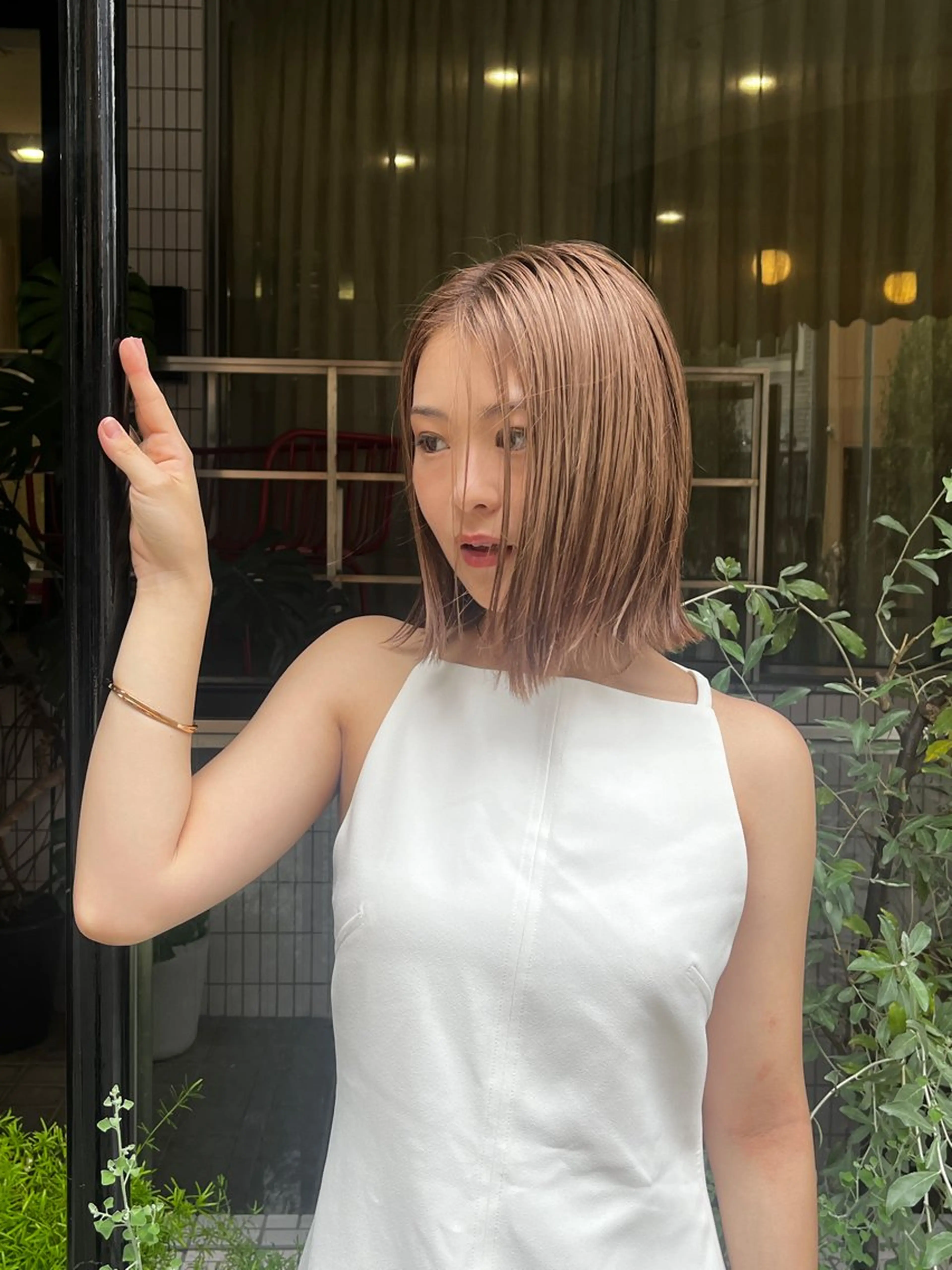 ショート カラー PELE/ミルクティ ー/NATSUKIのヘアスタイル