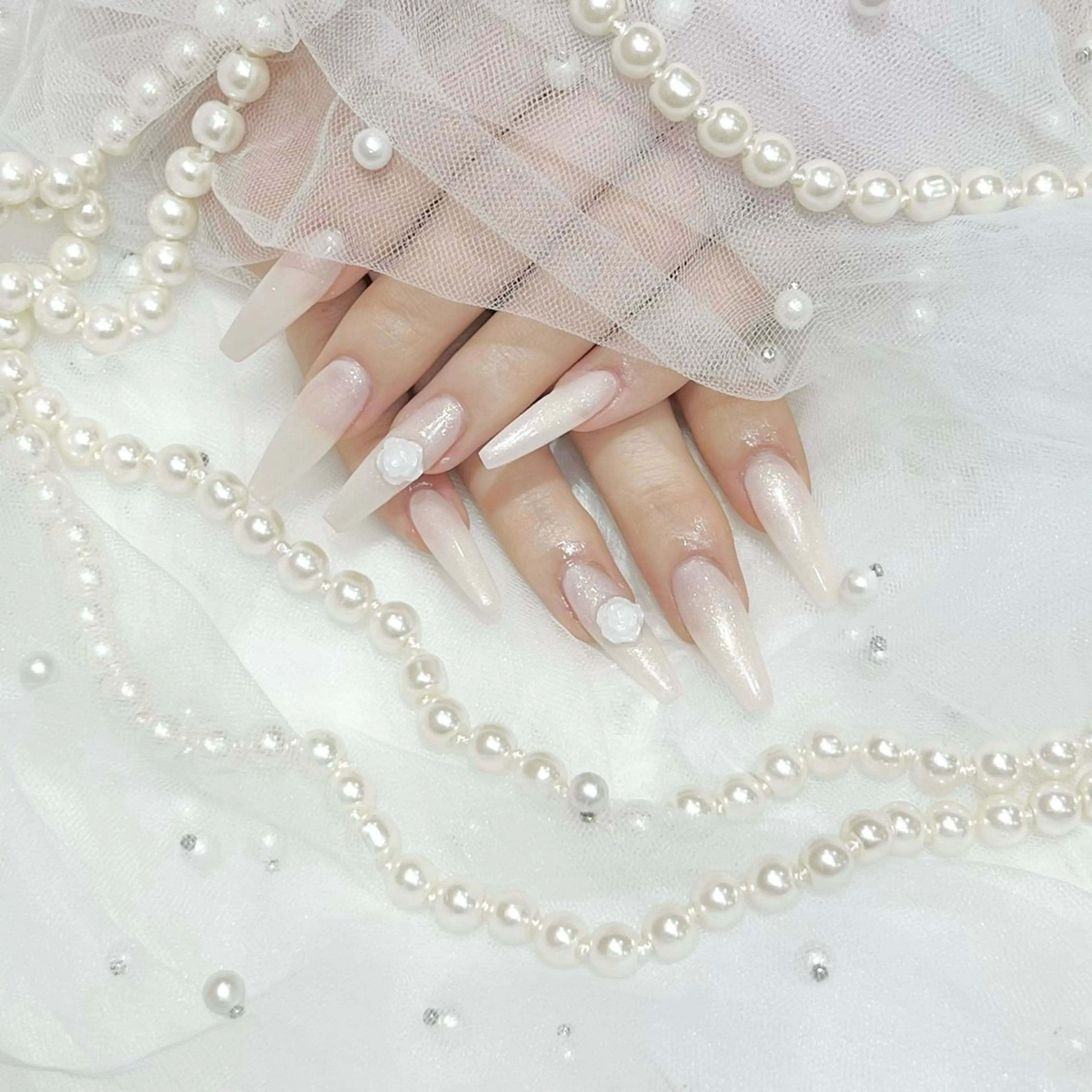 ネイル LUANA megumiのネイルデザイン