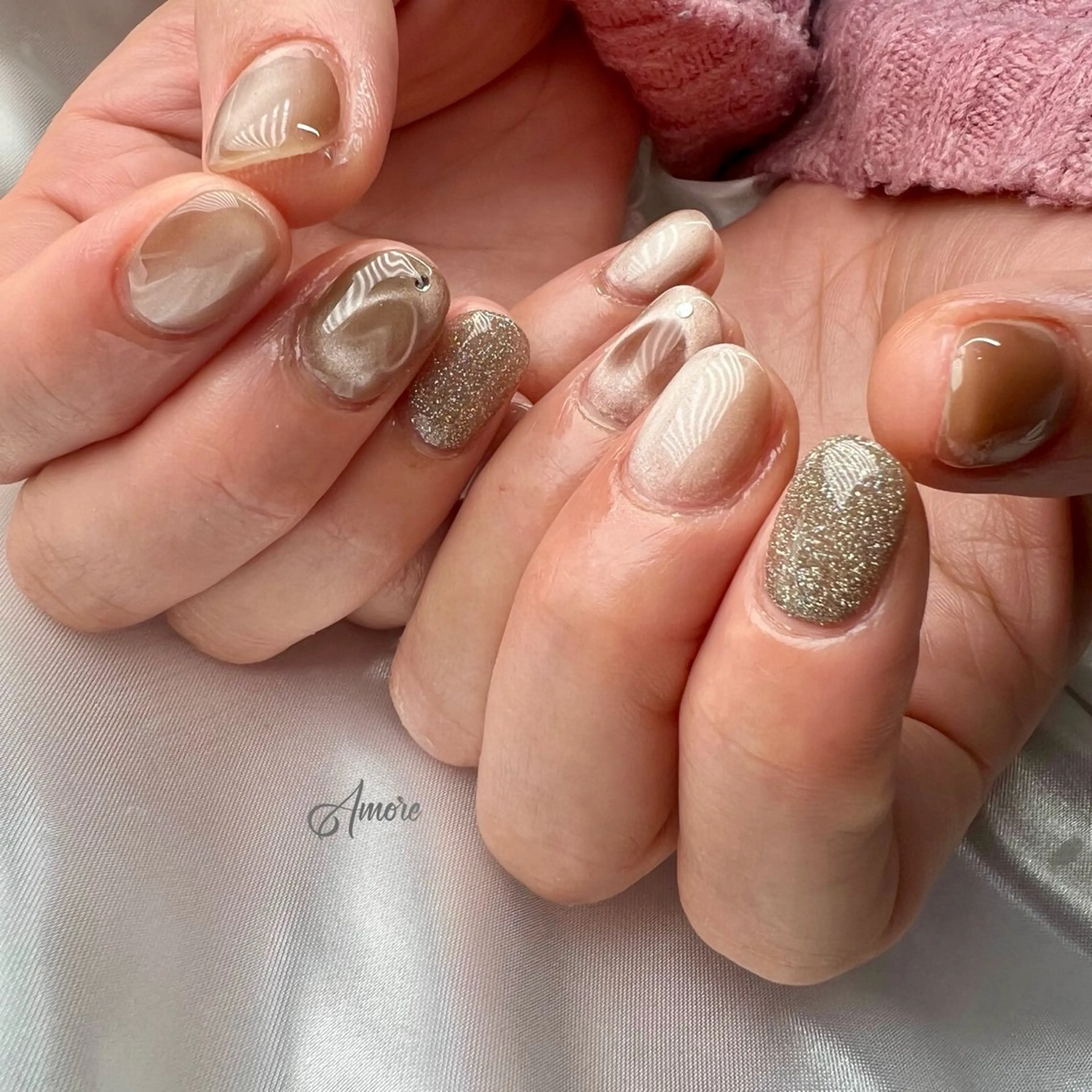 ネイル ジェルネイル キラキラネイル 韓国ネイル パラジェル バレンタイン You kyehwaのネイルデザイン