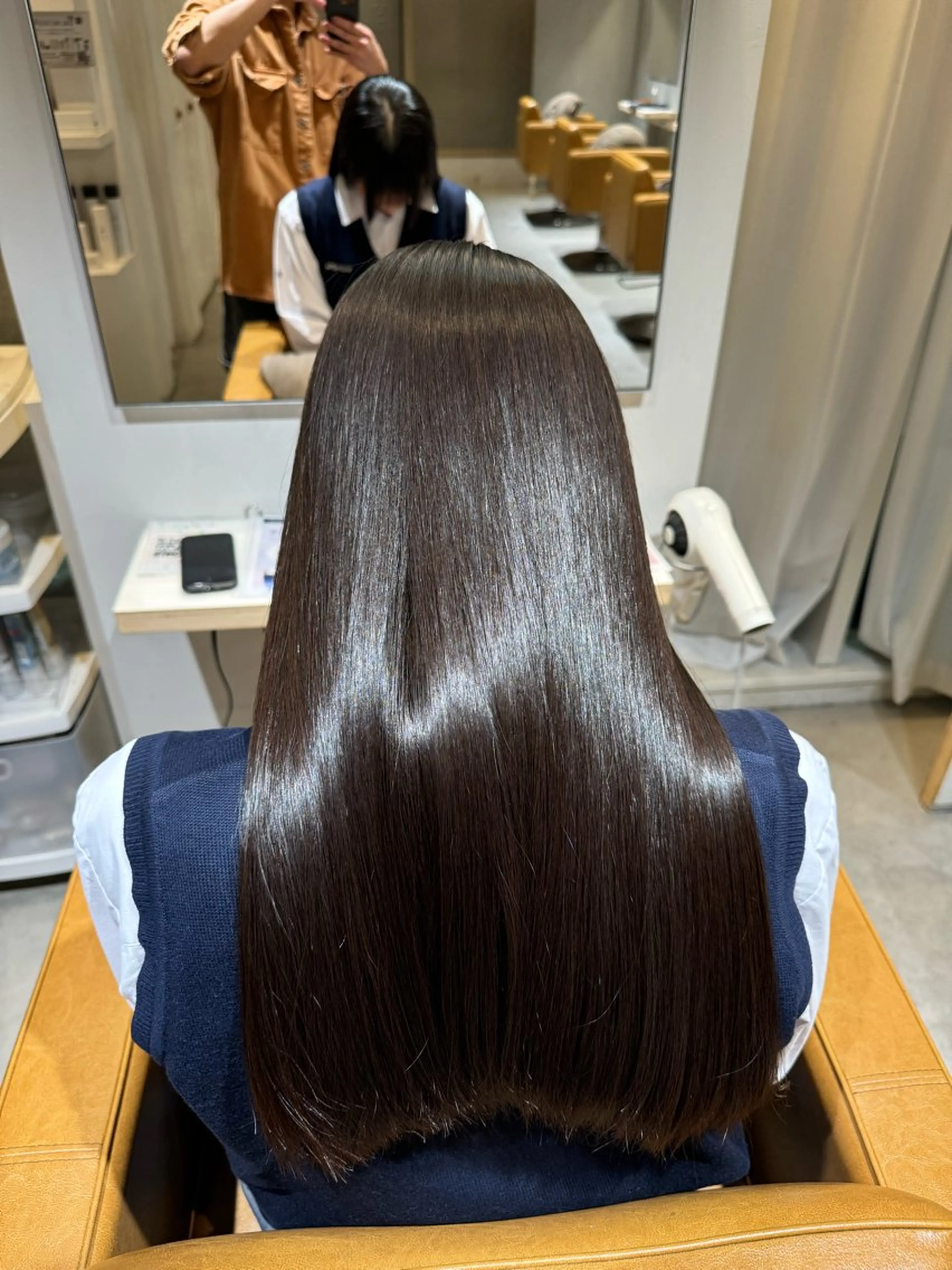 【期間限定❗️】酸性ストレート+濃密トリートメント✨の写真