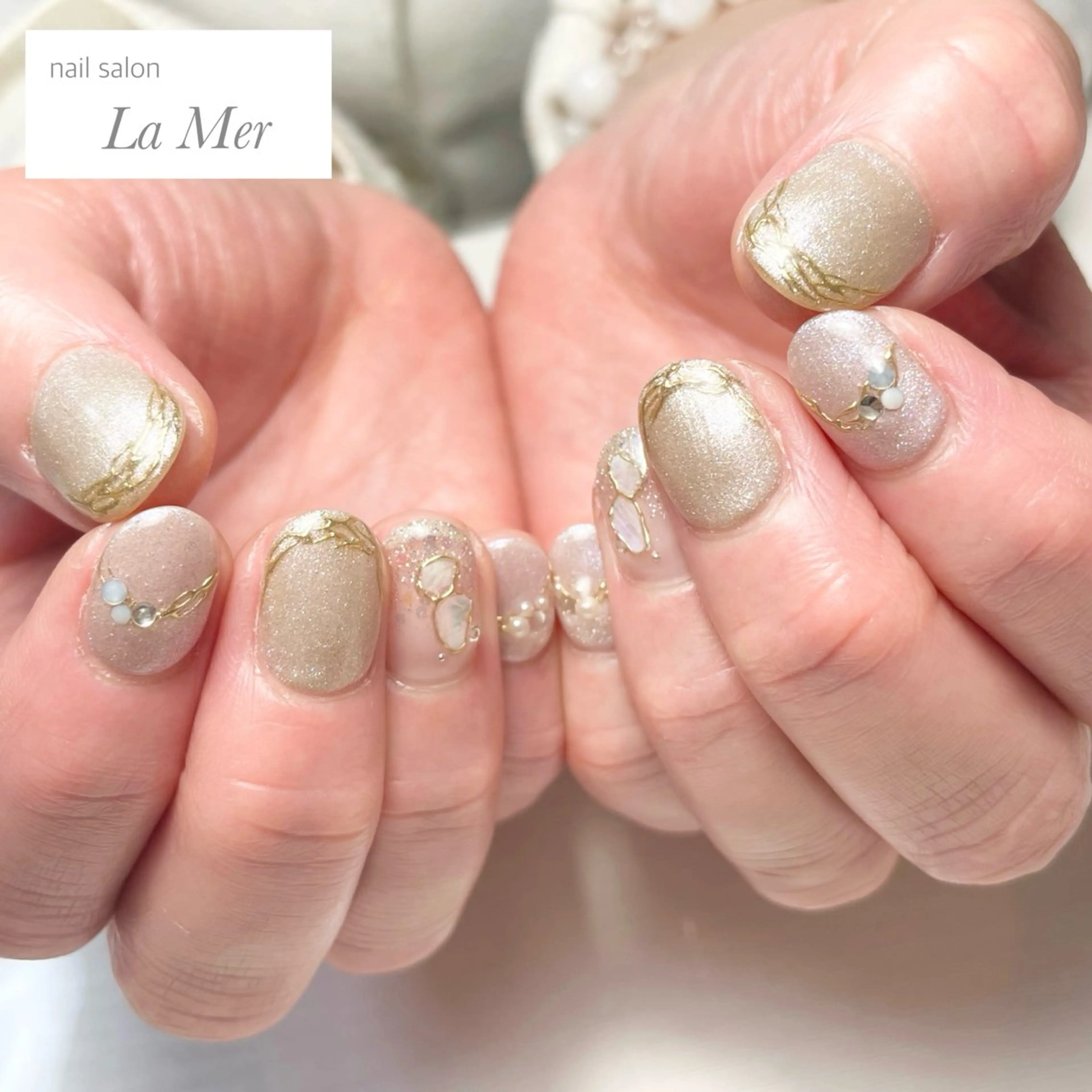 ネイル ゴージャス グラデーション キラキラネイル ラメ(グリッター) マグネットネイル nailsalon La Merのネイルデザイン