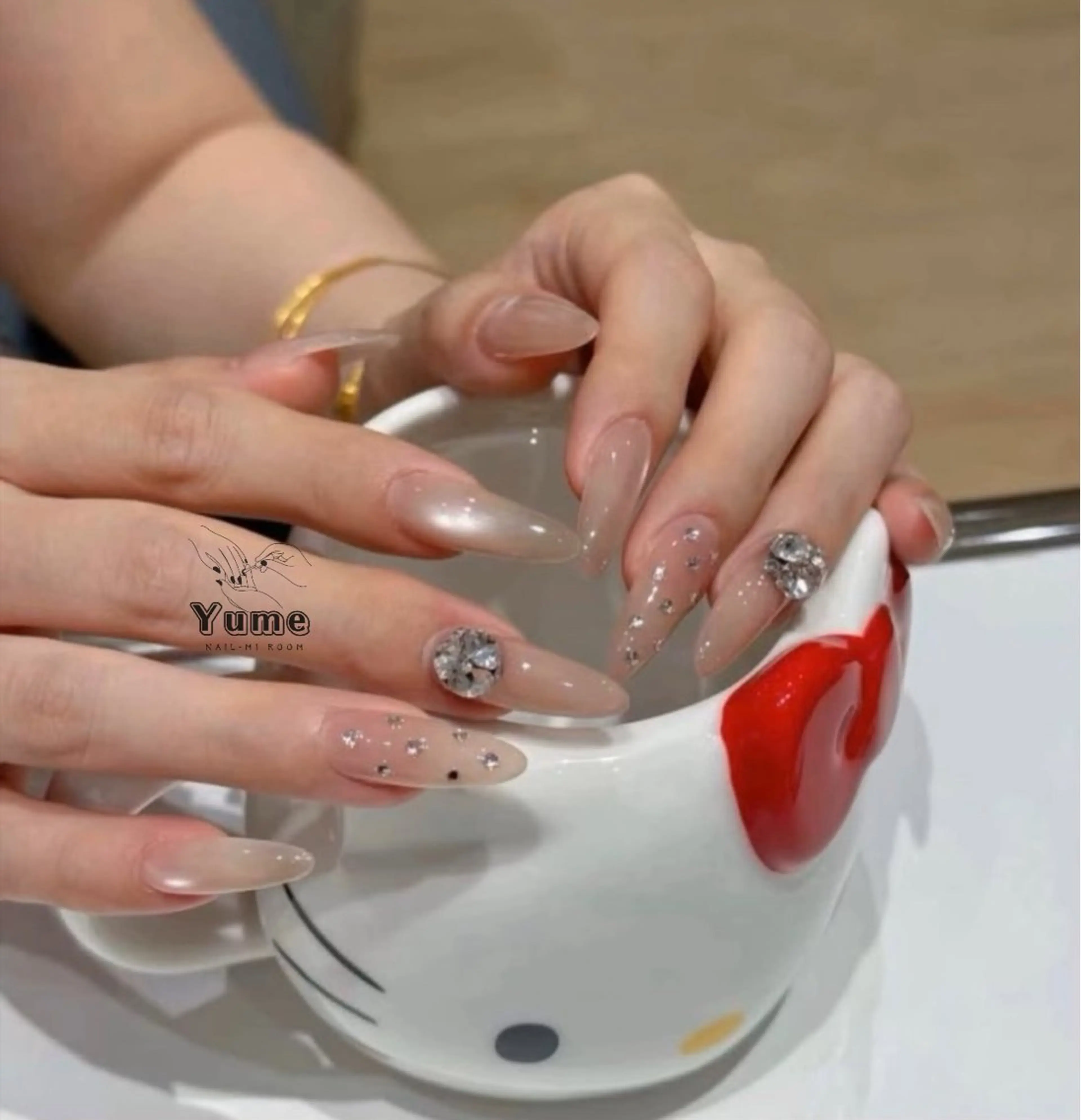 ミディアム YUME NAILのネイルデザイン