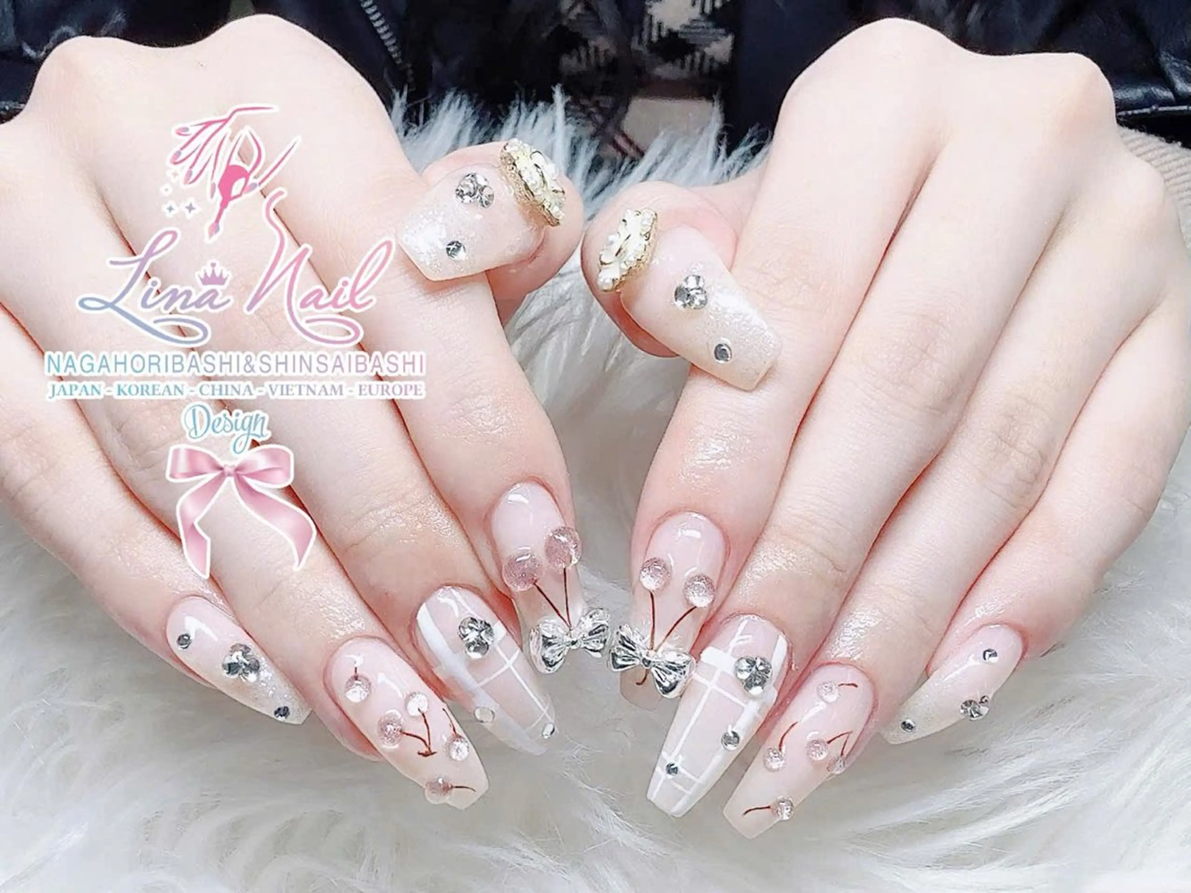 ネイル チークネイル 桜ネイル フラッシュネイル フットネイル ジェルネイル ハンドネイル リナネイル アメ村心斎橋店のネイルデザイン