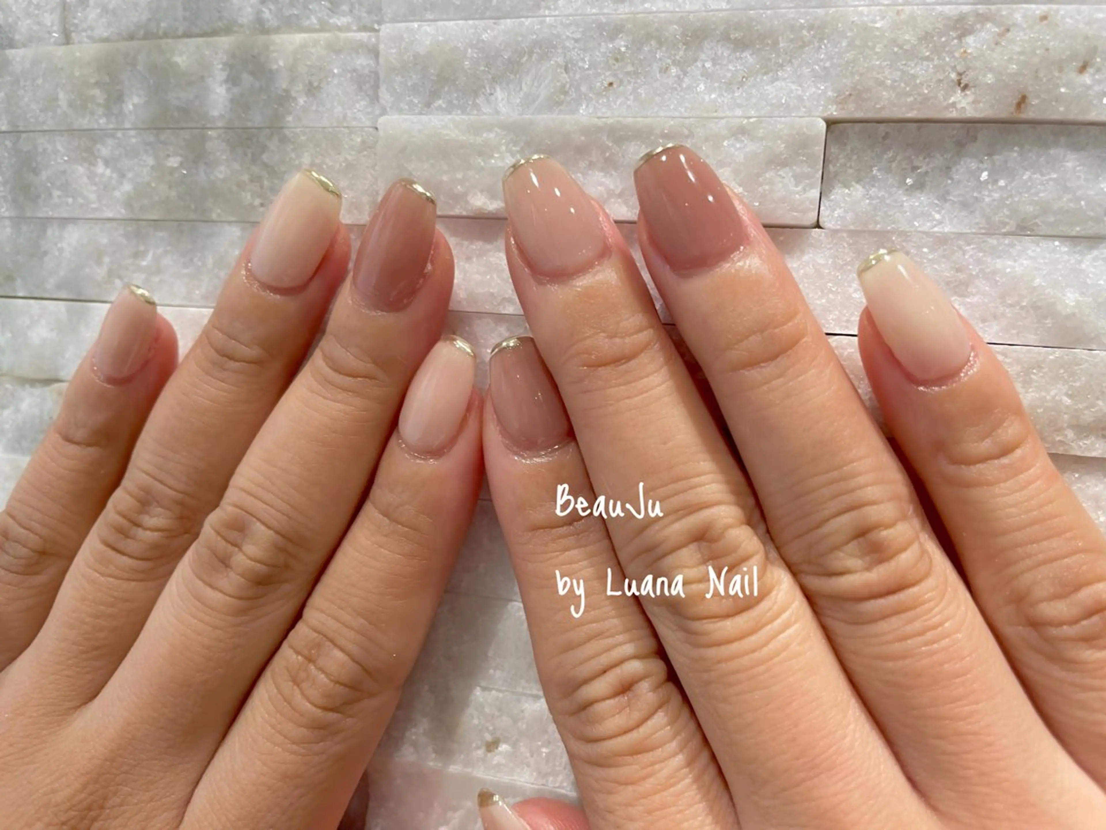 ネイル ミラーネイル ハンドネイル BeauJu by Luana Nailのネイルデザイン