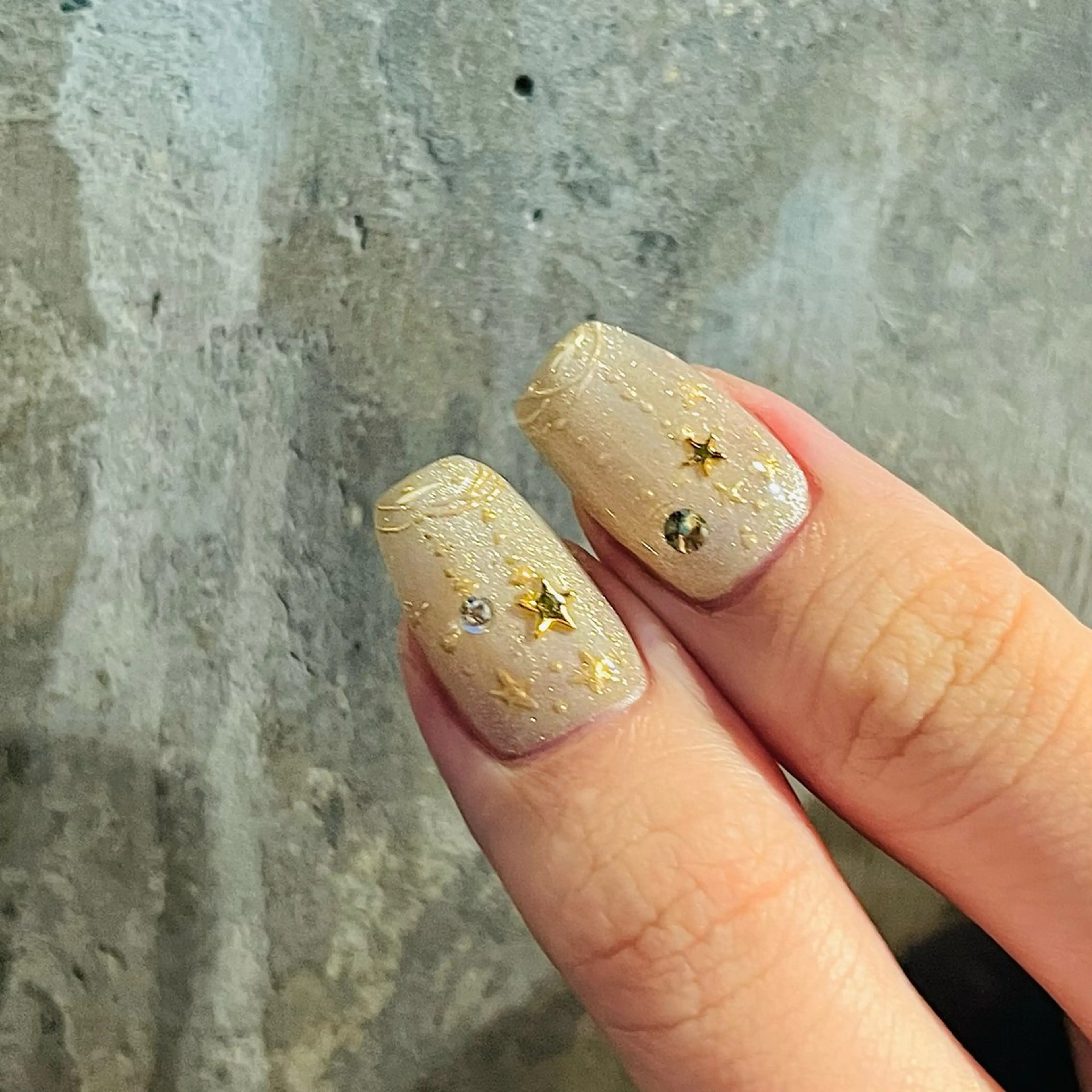 ネイル i+söpö.n所属・i+ söpö .nのネイルデザイン