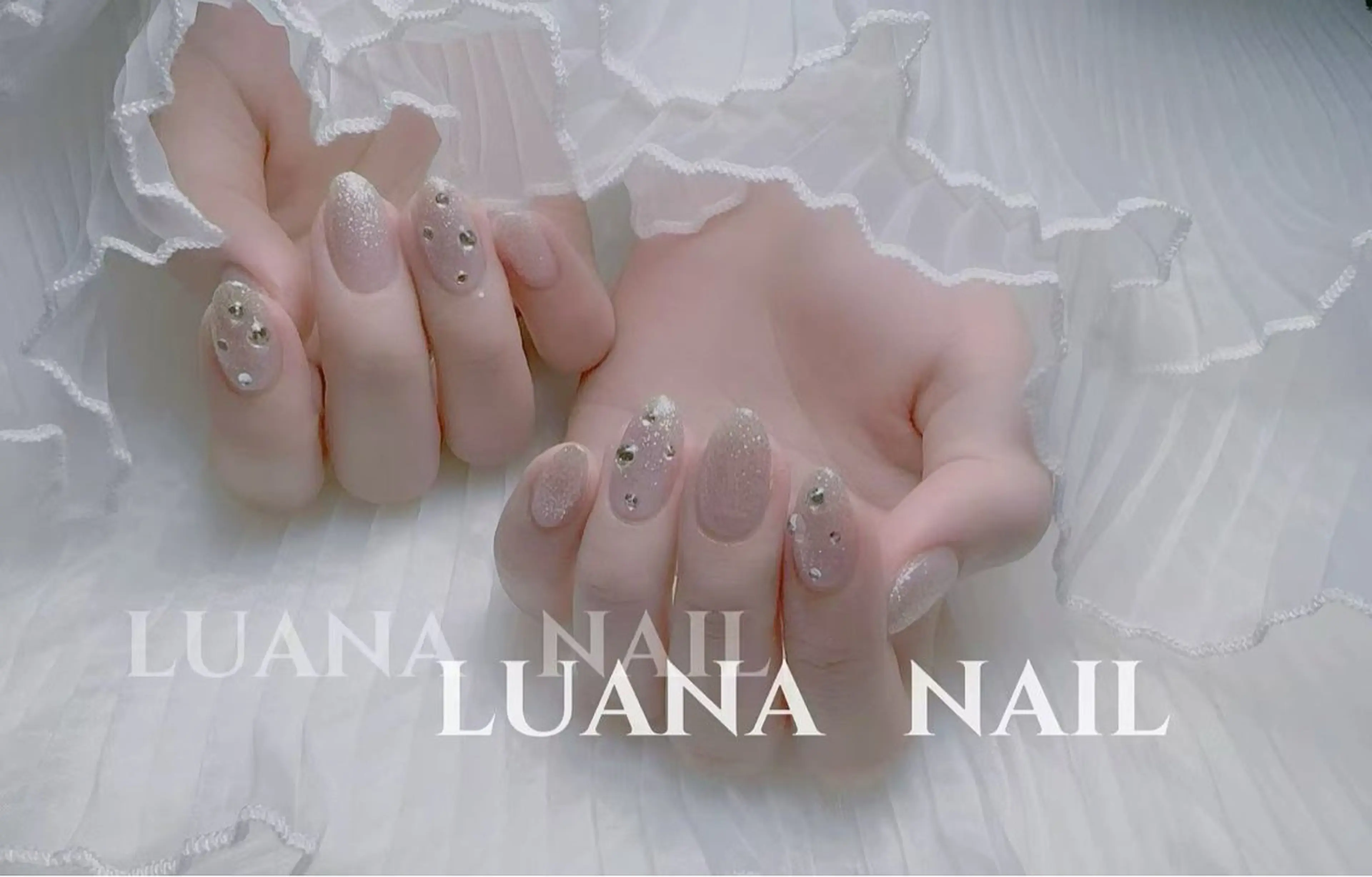 ネイル フラッシュネイル フレンチネイル 韓国ネイル マグネットネイル ミラーネイル ハンドネイル ルアナネイル サロンのネイルデザイン