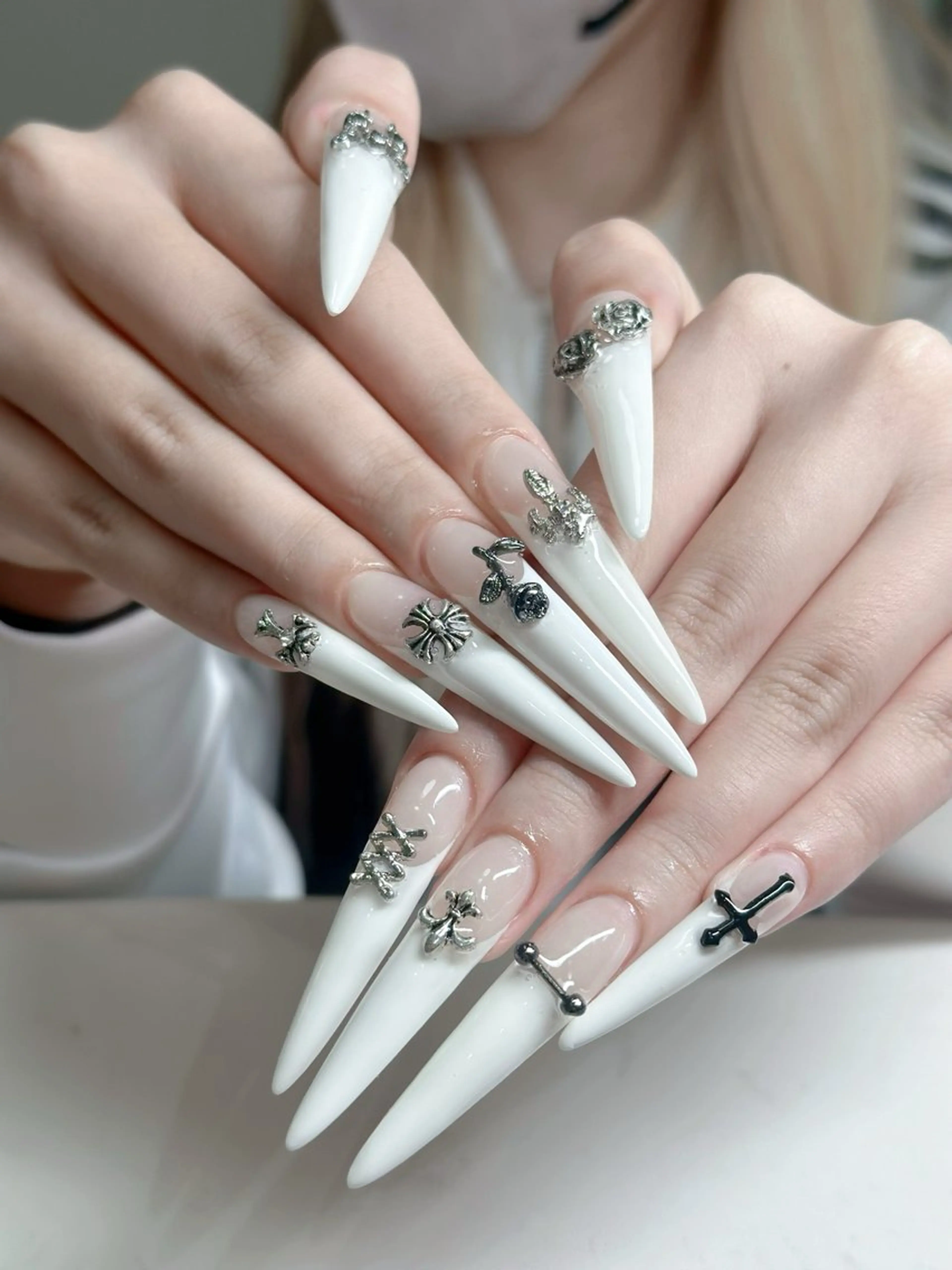 ネイル アートネイル ハンドネイル Nienail_ Luxeのネイルデザイン