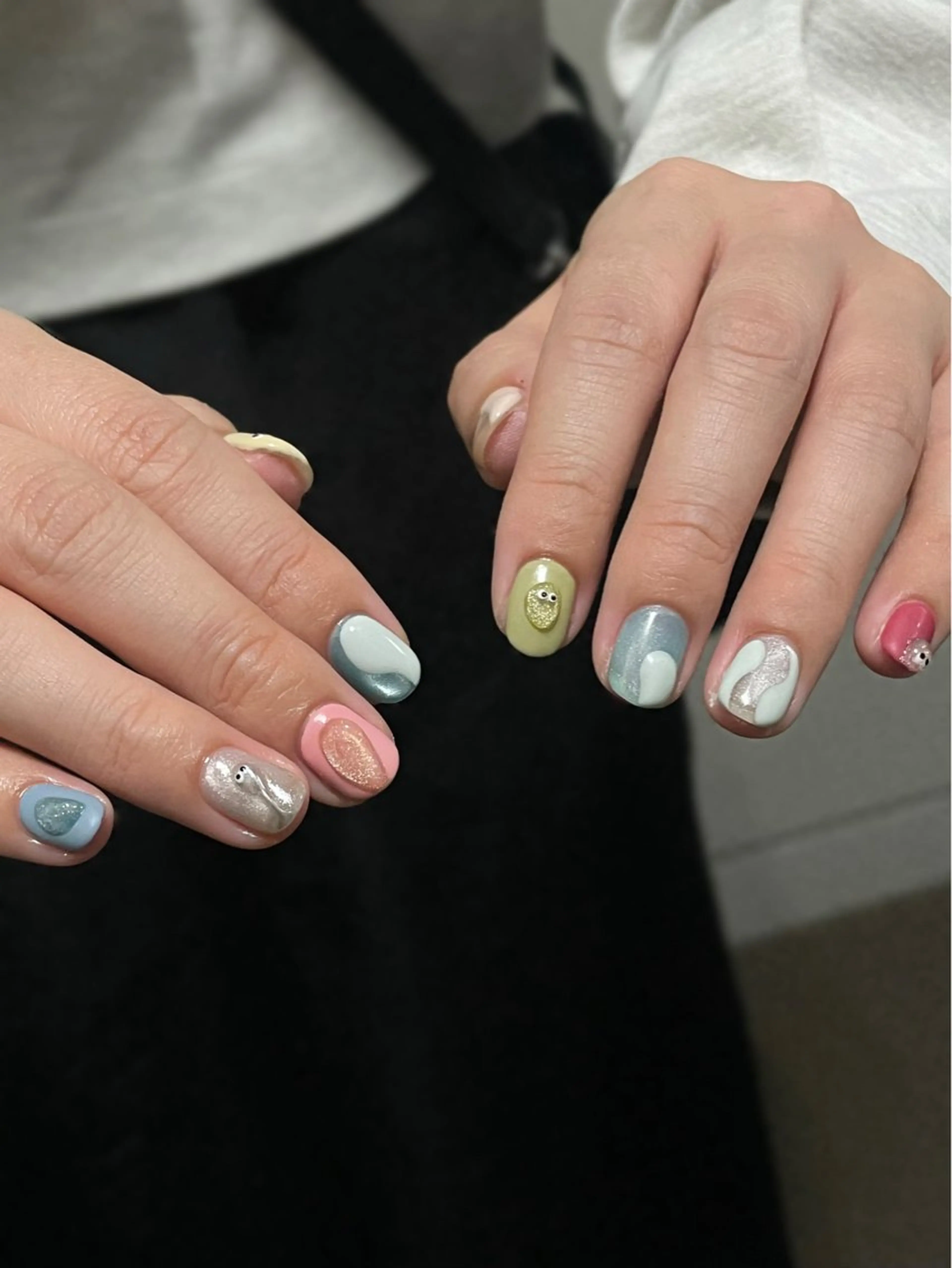 ネイル キラキラネイル ぷっくりネイル F room UMEDAのマツエク・マツパデザイン