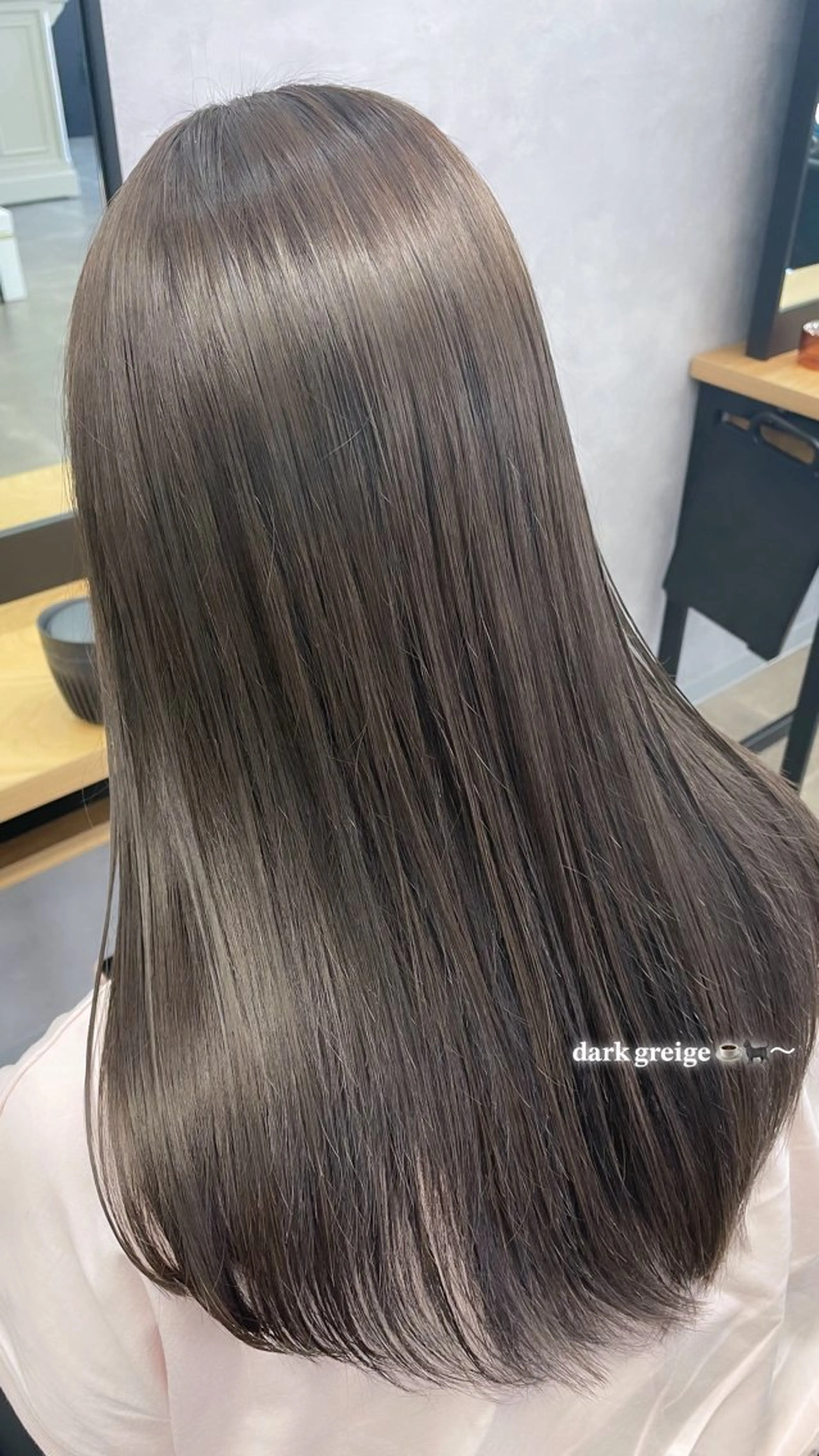 ロング カラー 透明感カラー ヘアカラー 🪡 KIMU🪡🎀のヘアスタイル