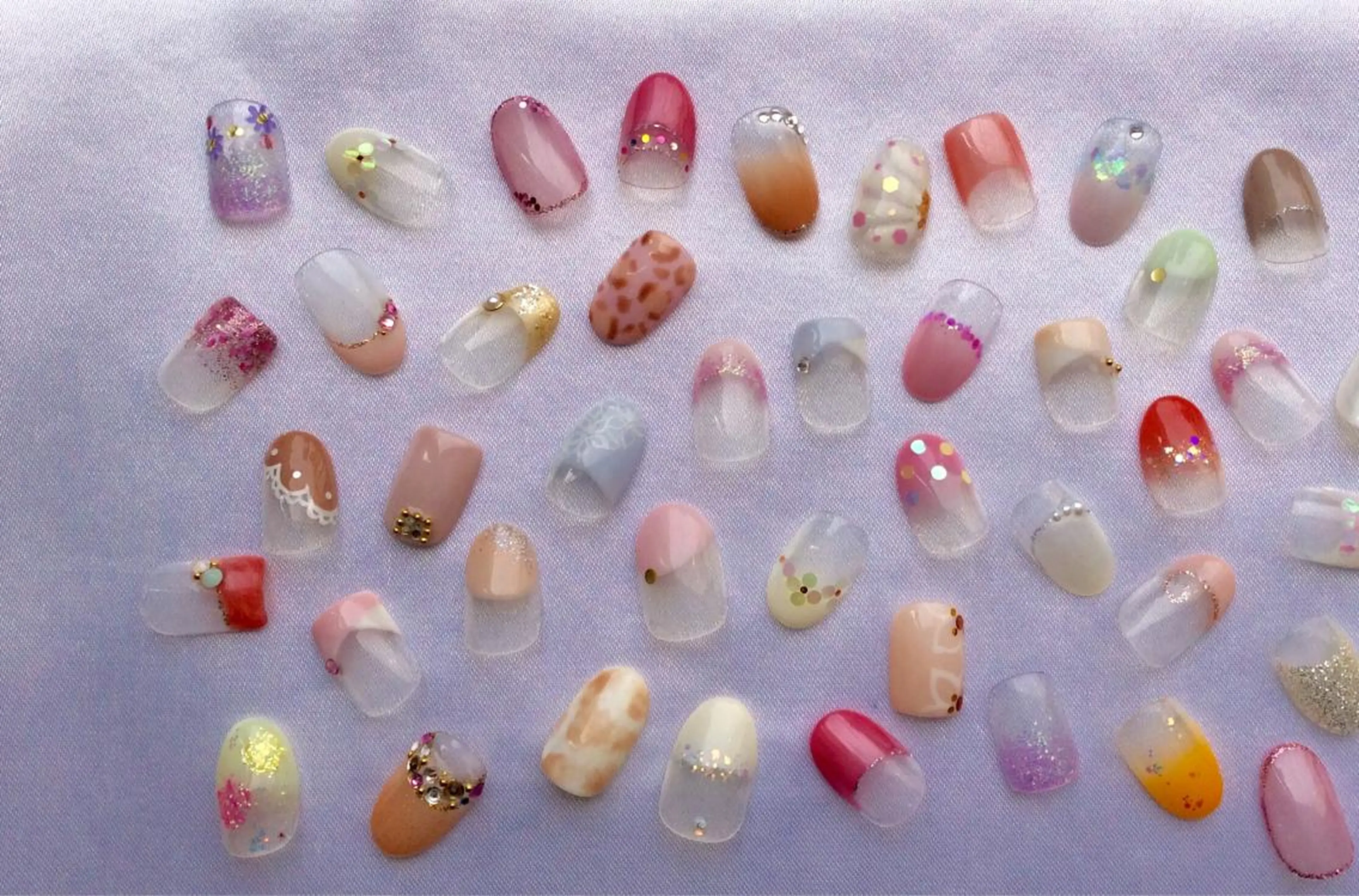 ネイル マナビス& ボワールのネイルデザイン