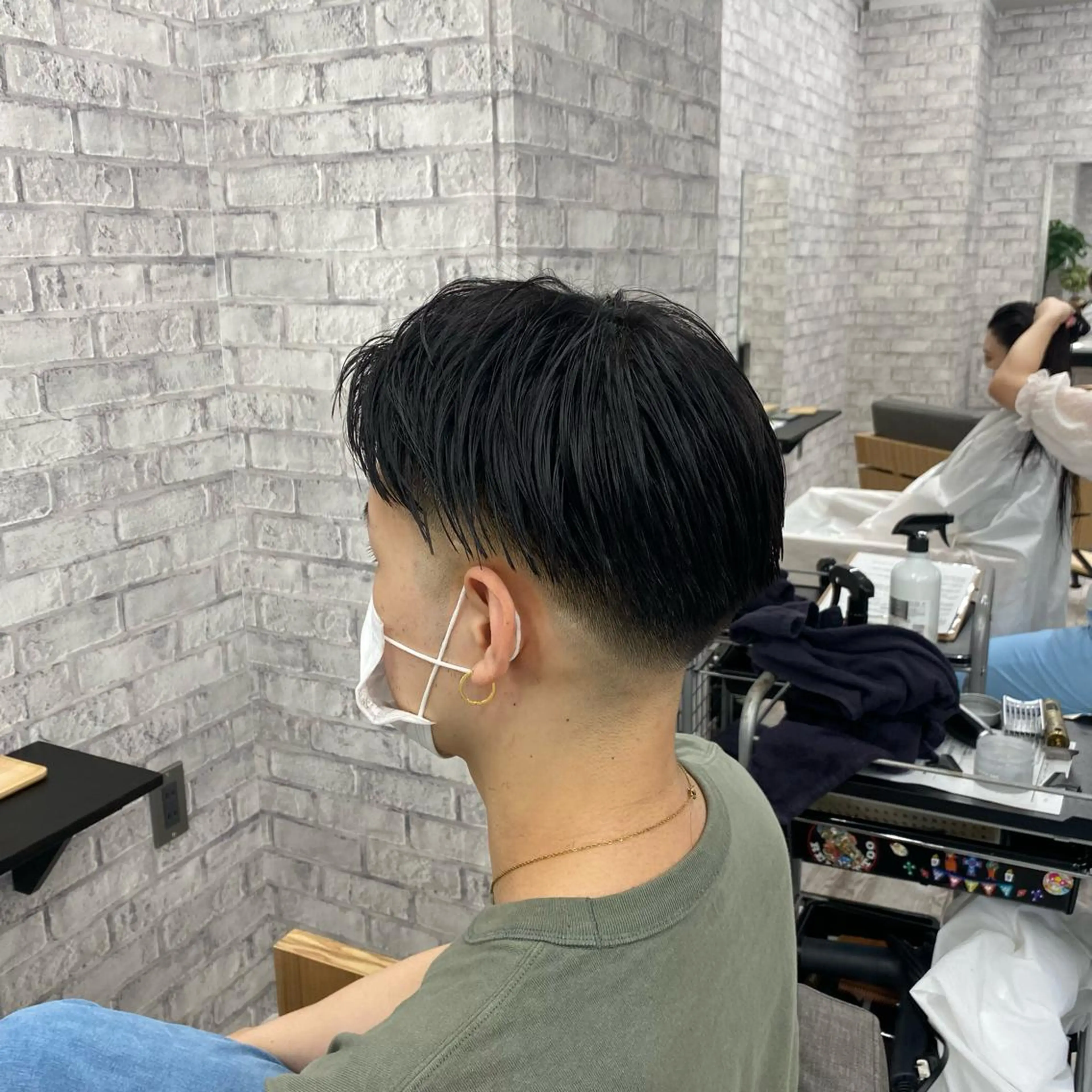 ミディアム カラー パーマ ヘアアレンジ メンズ キッズ ネイル マツエク・マツパ アイブロウ メンズバレイヤージュ メンズブリーチ メンズハイライト メンズハイトーン メンズインナーカラー カット 🔥漢髪特化メンズ マネージャーYUKIのヘアスタイル