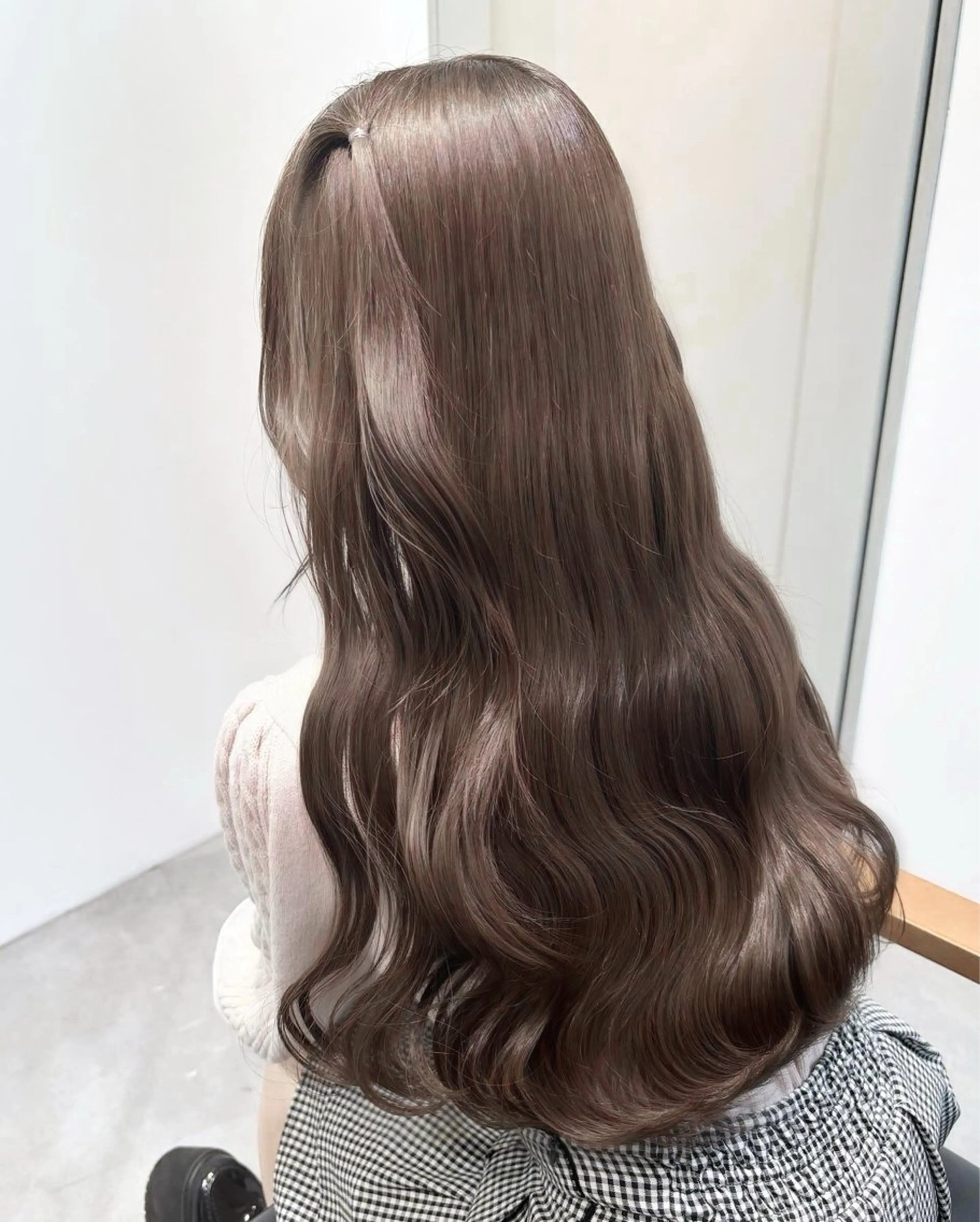 ロング カラー ベージュカラー ブリーチ 透明感カラー ダブルカラー ブリーチなしカラー ‎Lby home 🪽mikuのヘアスタイル