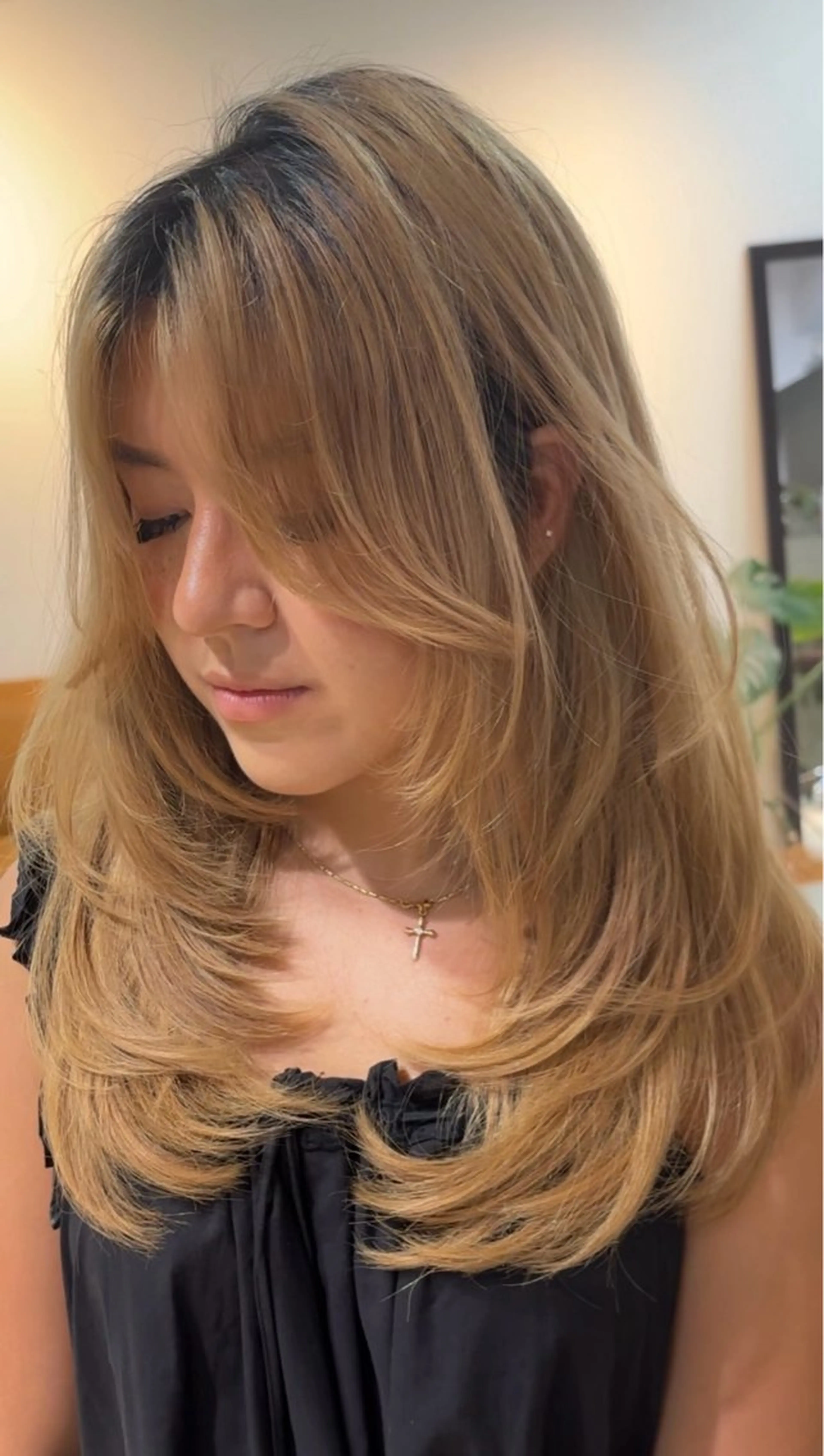 ロング カット 心斎橋/海外レイヤー 募集中三好玲奈のヘアスタイル