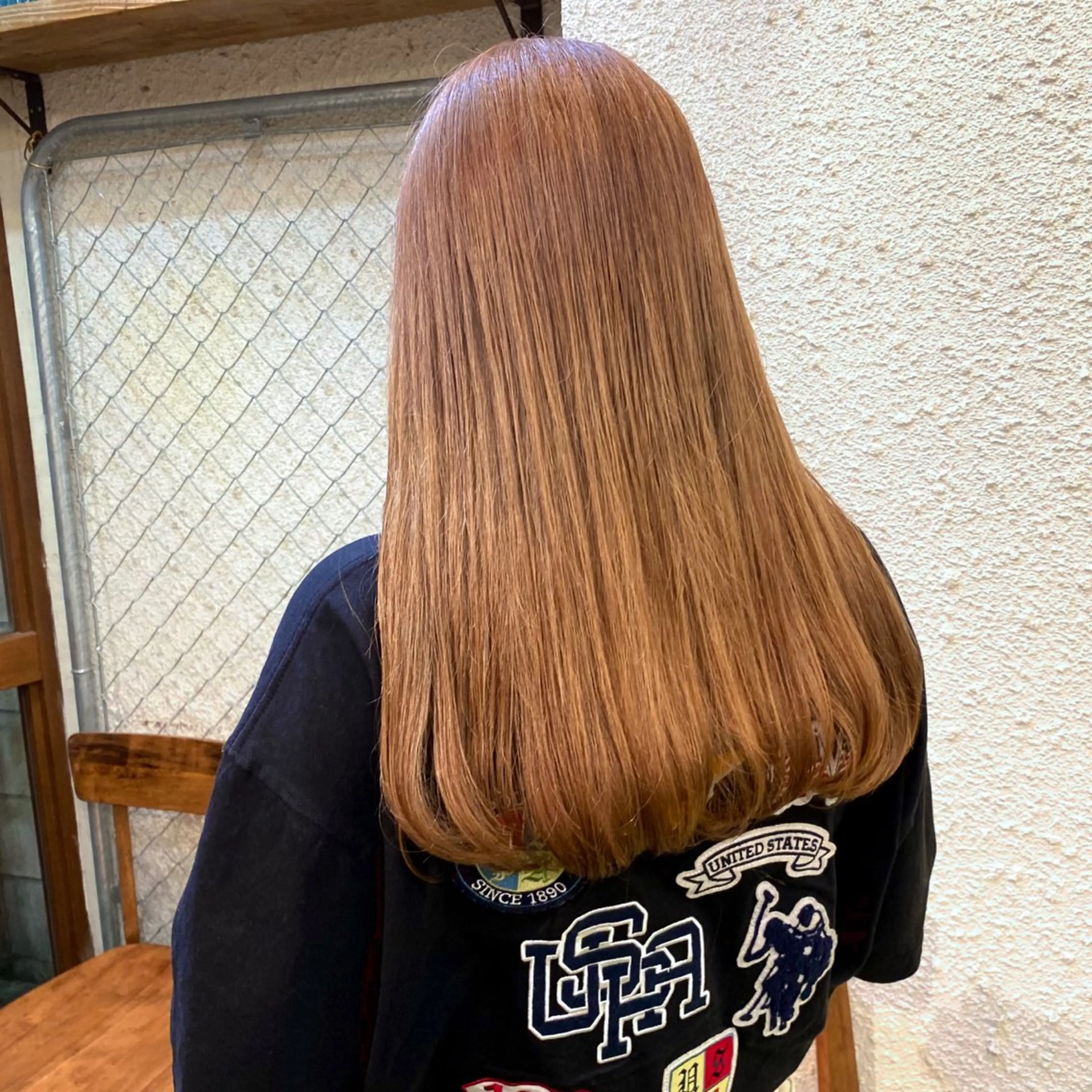 ロング カラー ベージュカラー ブリーチ ヘアカラー トリートメント 暖色艶color / ボブ🦩Rioのヘアスタイル