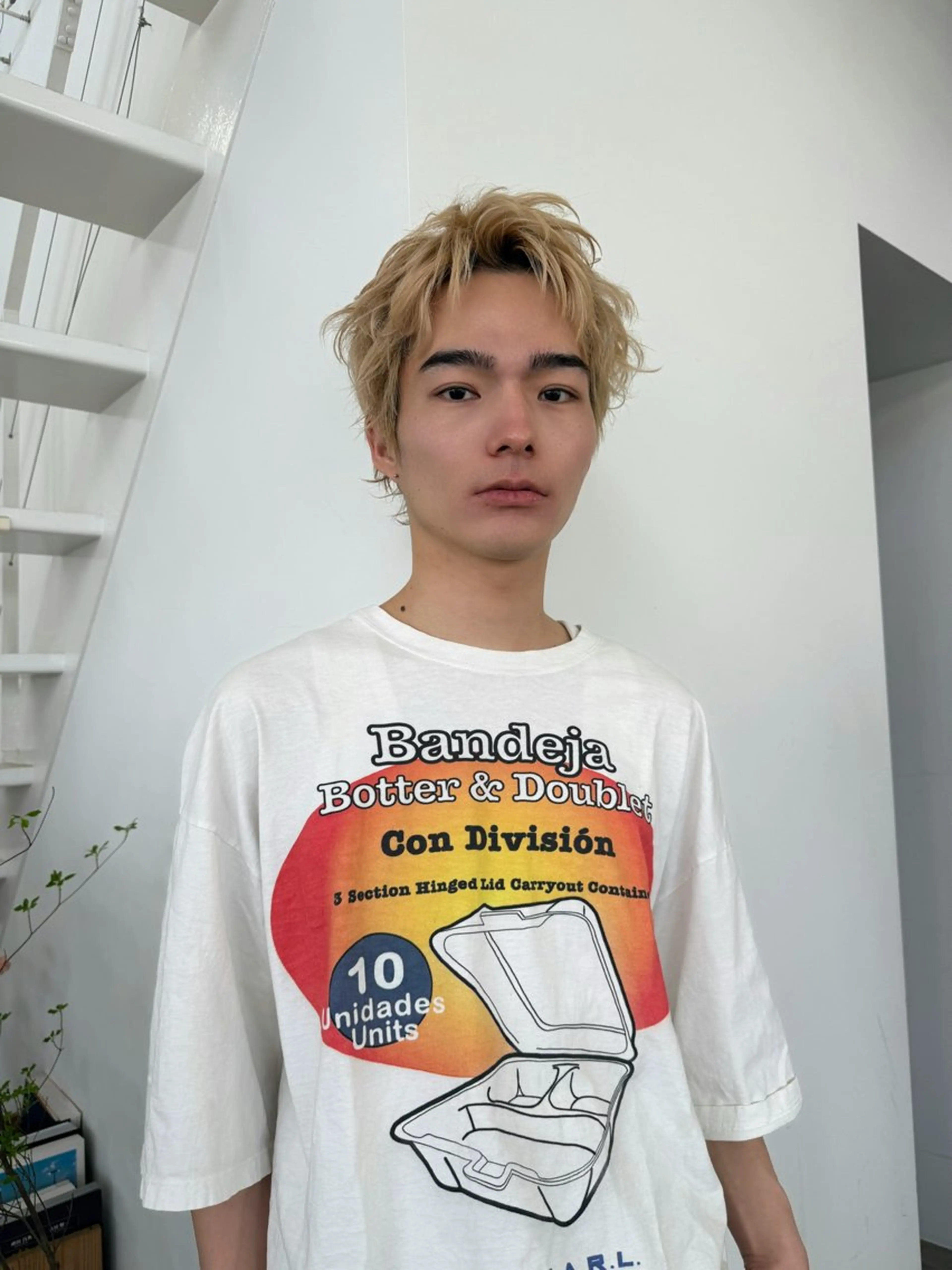 ショート カラー ハイトーンカラー ヘアカラー 亜海 /レディースパーマのヘアスタイル