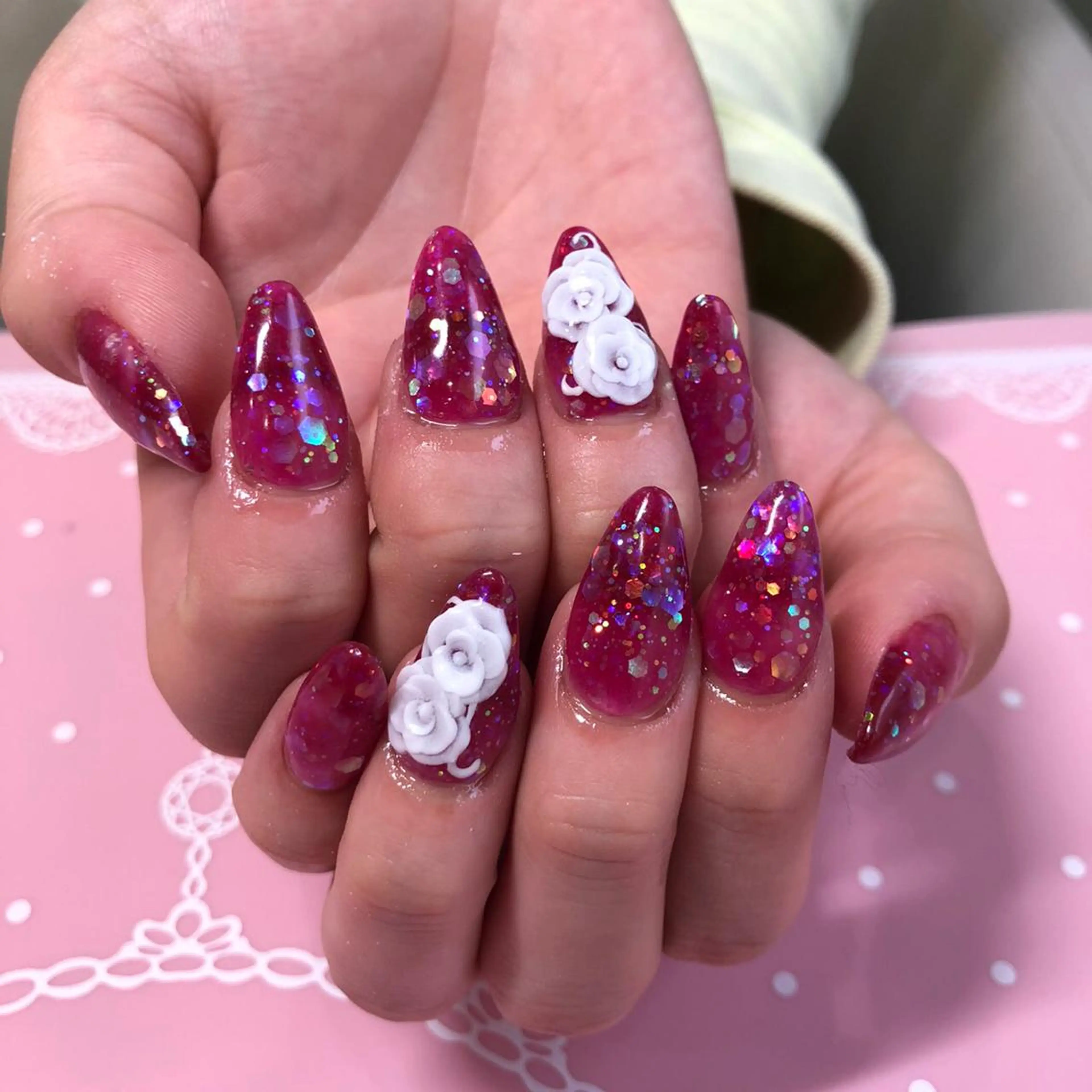 ミディアム ネイル ハンドネイル 《LB》ラブリエ Nail&eyeのマツエク・マツパデザイン