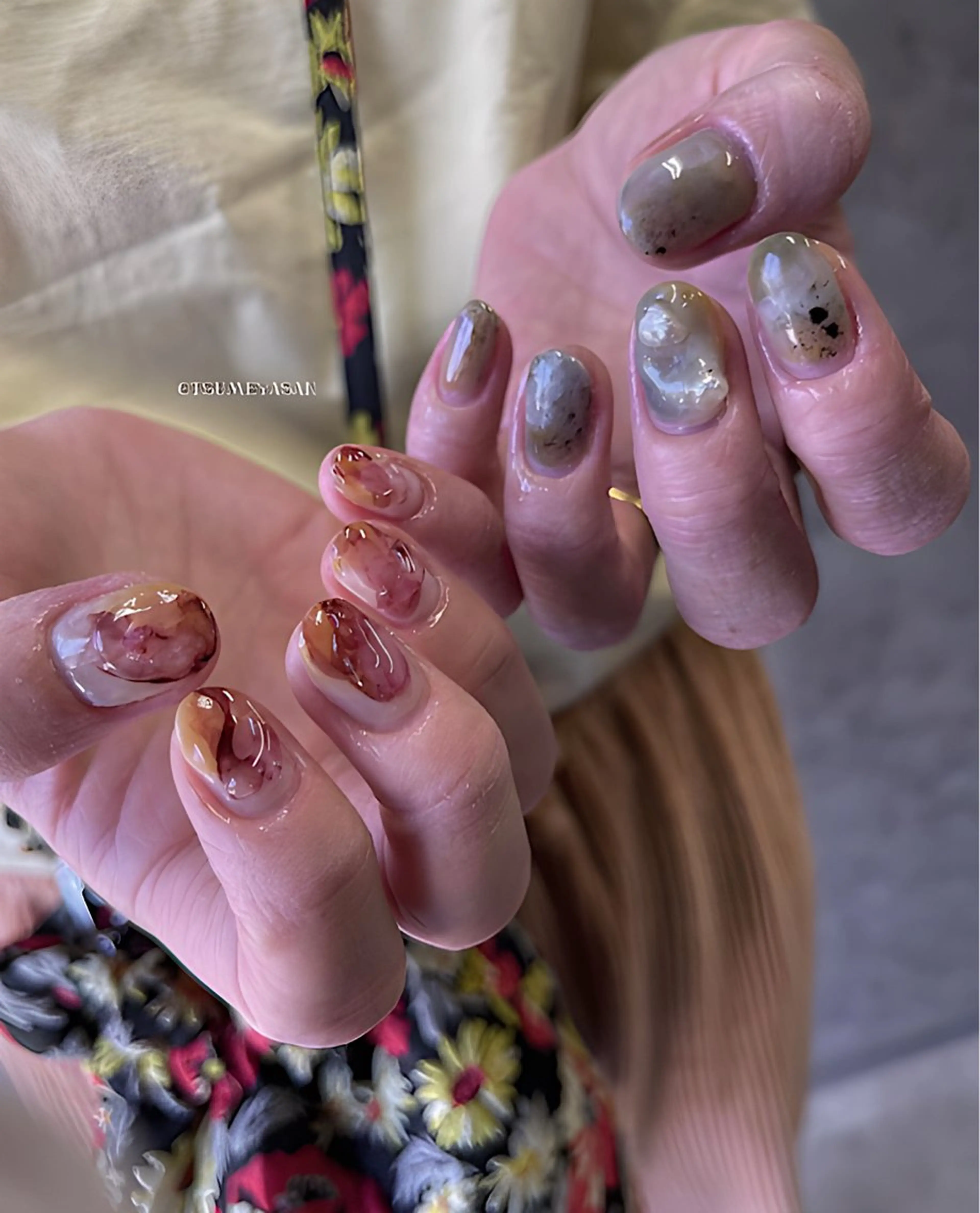 ネイル ブルー ジェルネイル 韓国ネイル マグネットネイル ミラーネイル わたなべ ちかのネイルデザイン