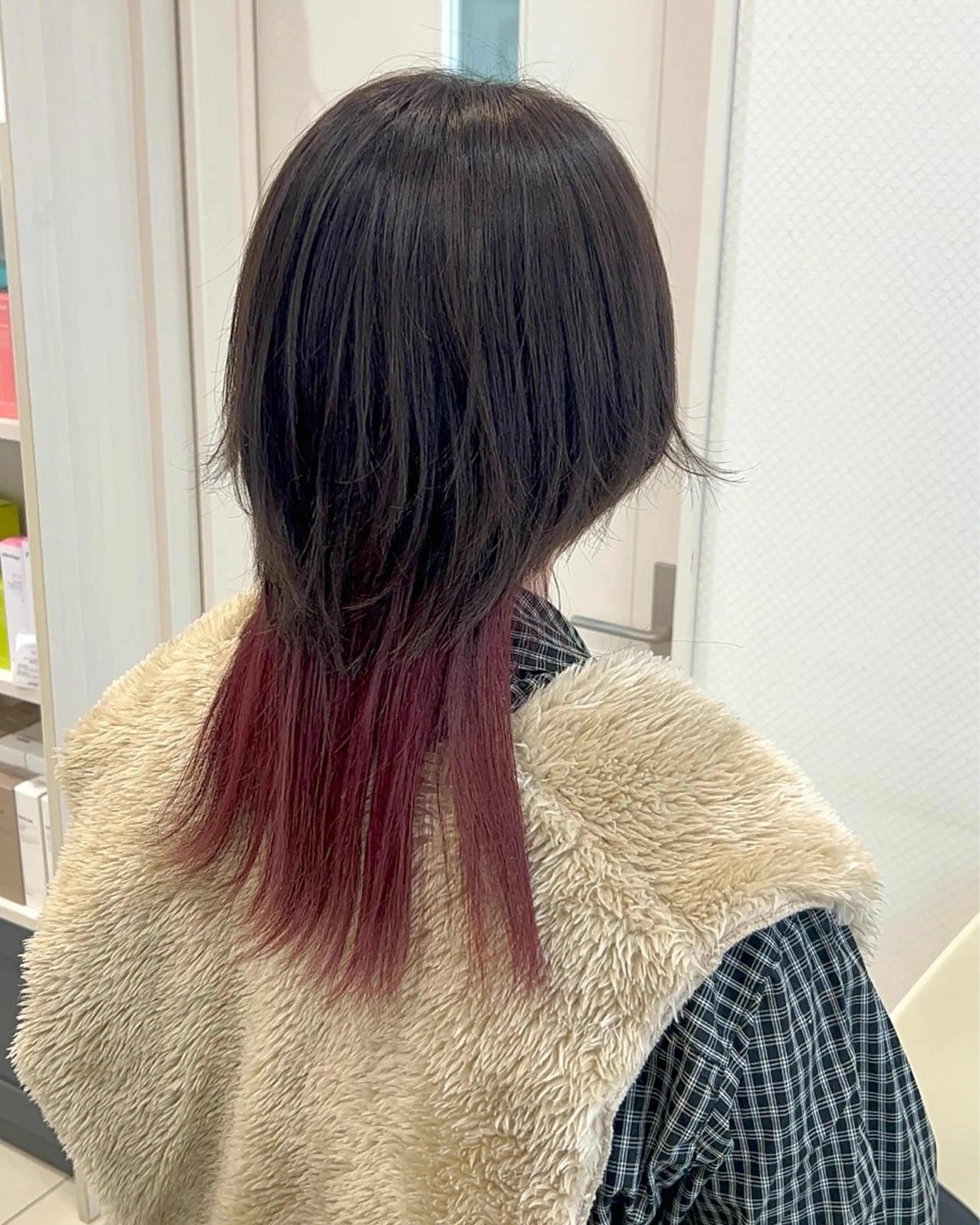 セミロング カラー 黒髪 ブルーカラー ブルーブラック インナーカラー ラベンダーカラー ヘアカラー 大竹里旺/belle /インナーカラーのヘアスタイル