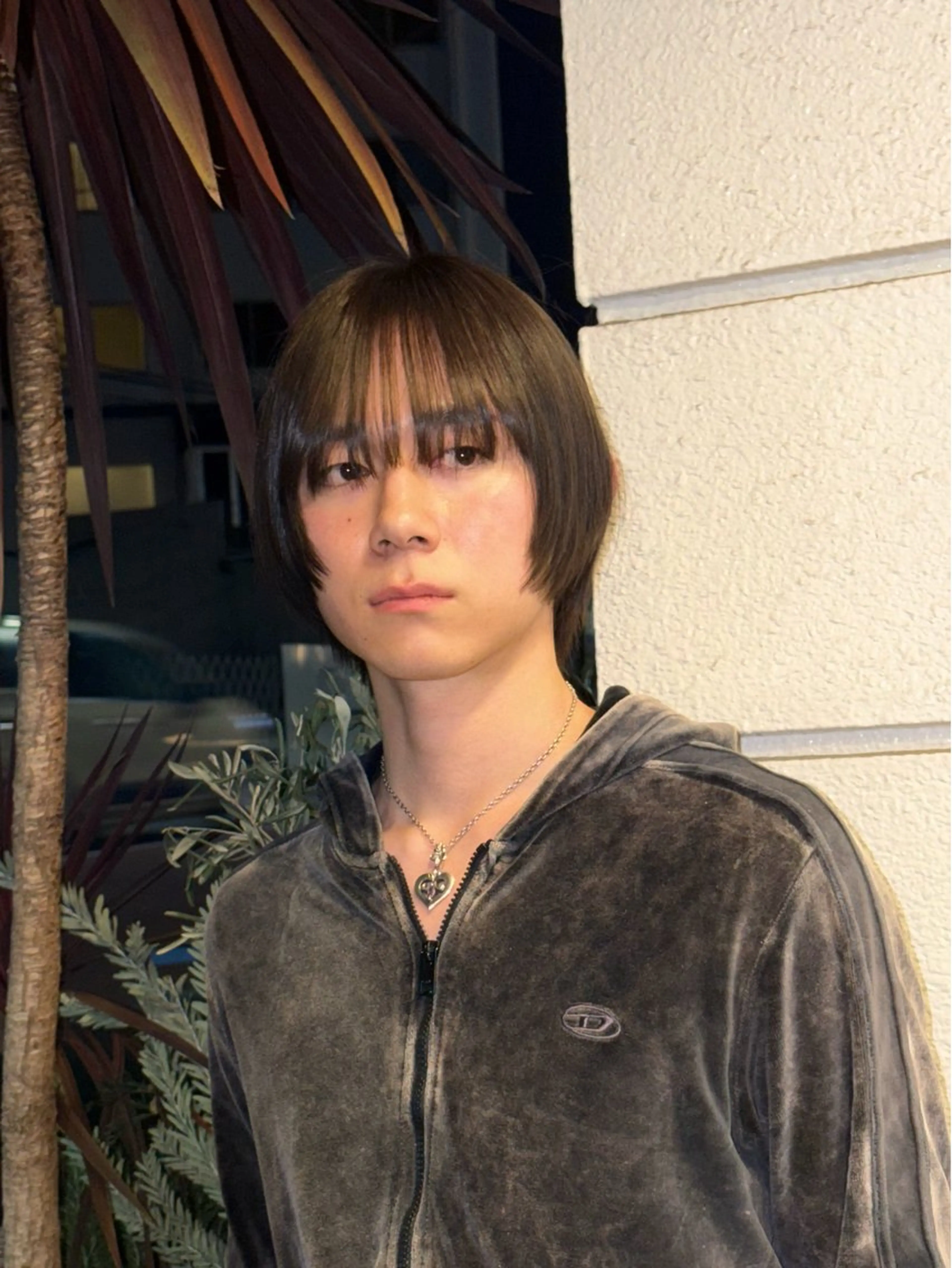 ミディアム カット ヘアカラー rin🩰ハイトーン /レディースパーマのヘアスタイル