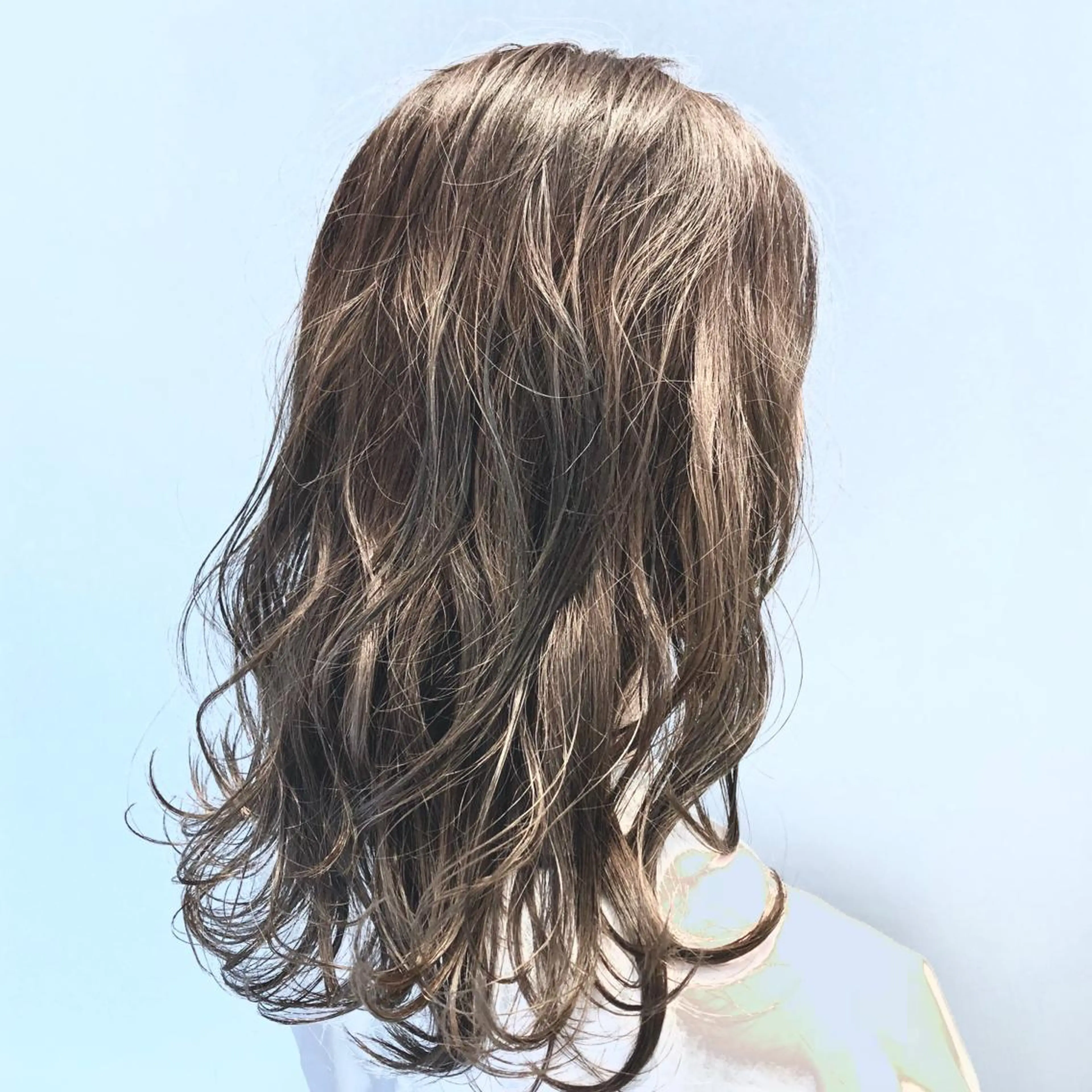 セミロング カラー グレージュ イルミナカラー ヘアカラー トリートメント 🌈ぷる艶カラー🌈 髪質改善👑柳沼尚貴のヘアスタイル