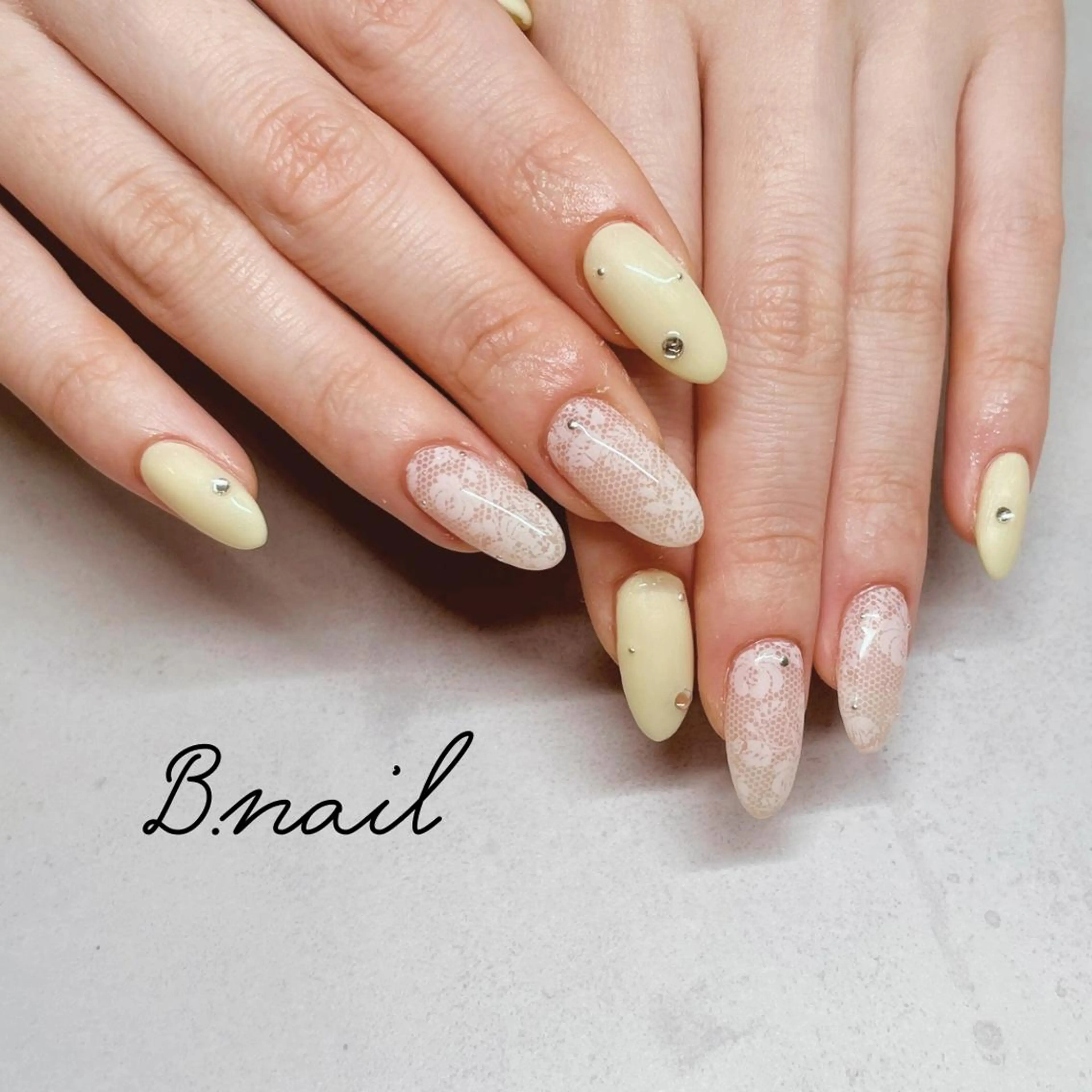 ネイル アートネイル レース ニュアンスネイル パステルネイル 春ネイル ハンドネイル B.nail | cocoroのネイルデザイン