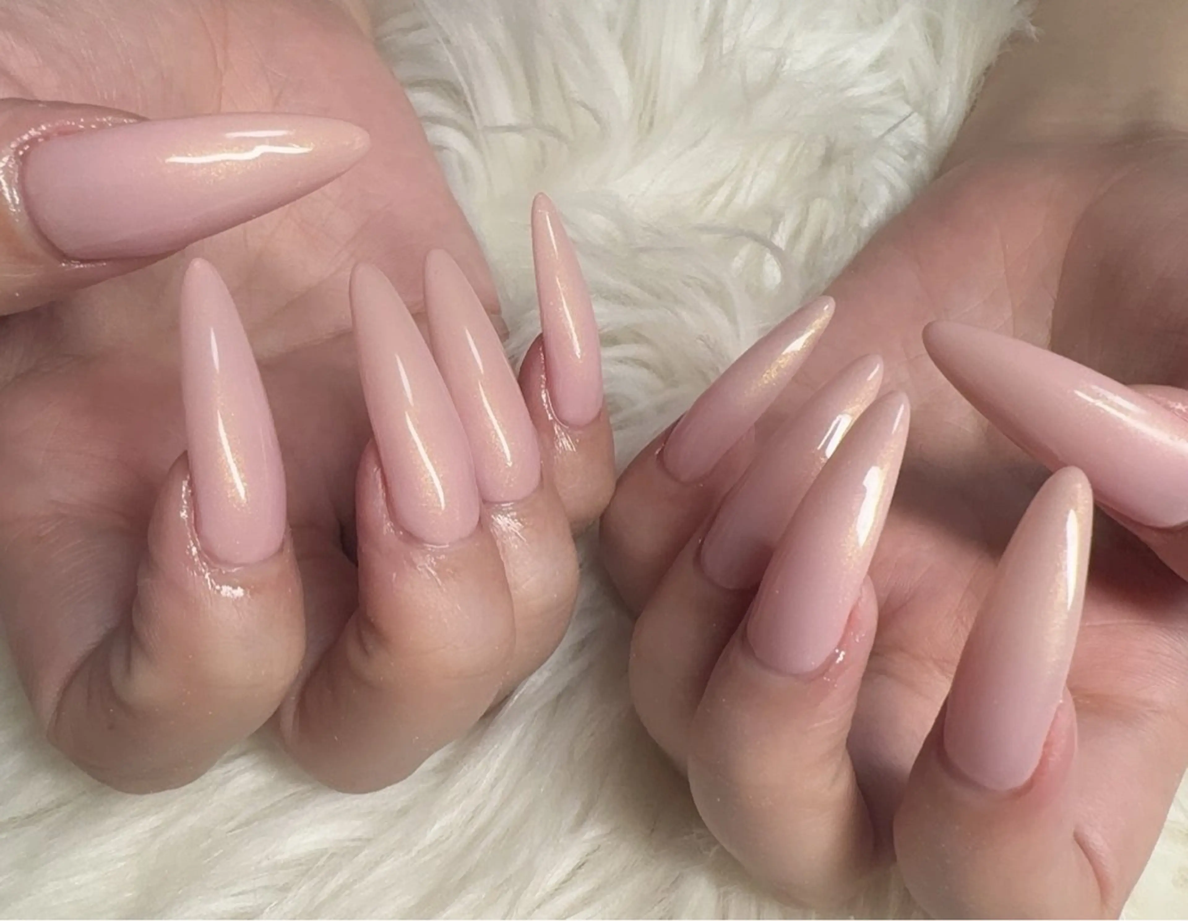 ネイル ハンドネイル &ME ネイルサロンのネイルデザイン