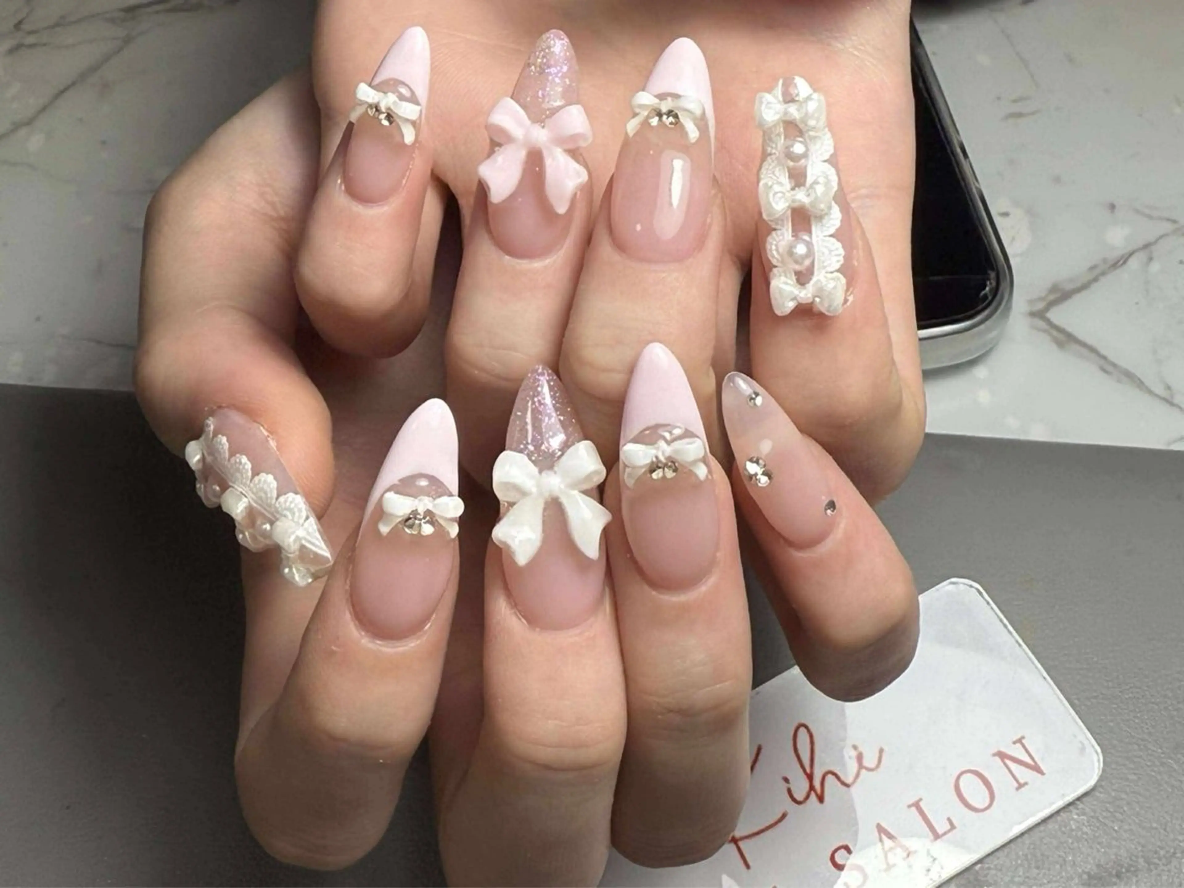 ネイル アートネイル フレンチネイル ジェルネイル グラデーション 韓国ネイル ハンドネイル ハンドケア さくら💮💮 【オフ無料】のネイルデザイン